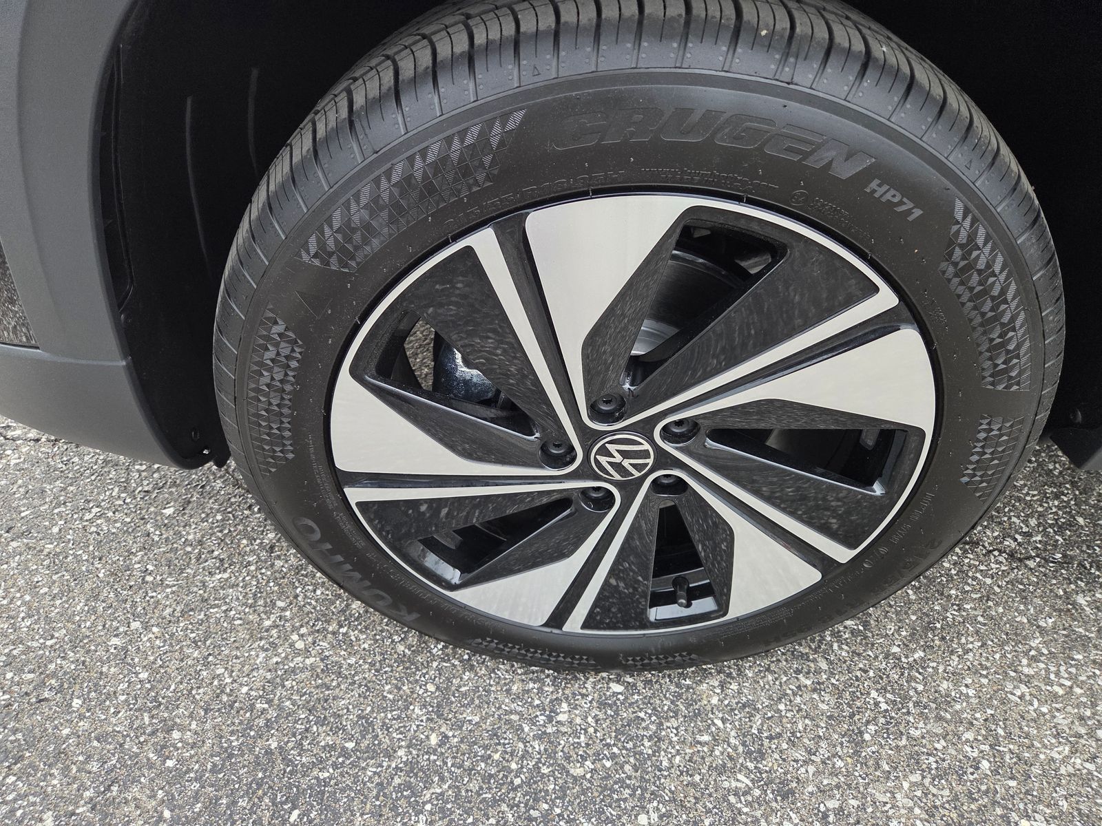 new 2026 Volkswagen Taos car, priced at $33,483