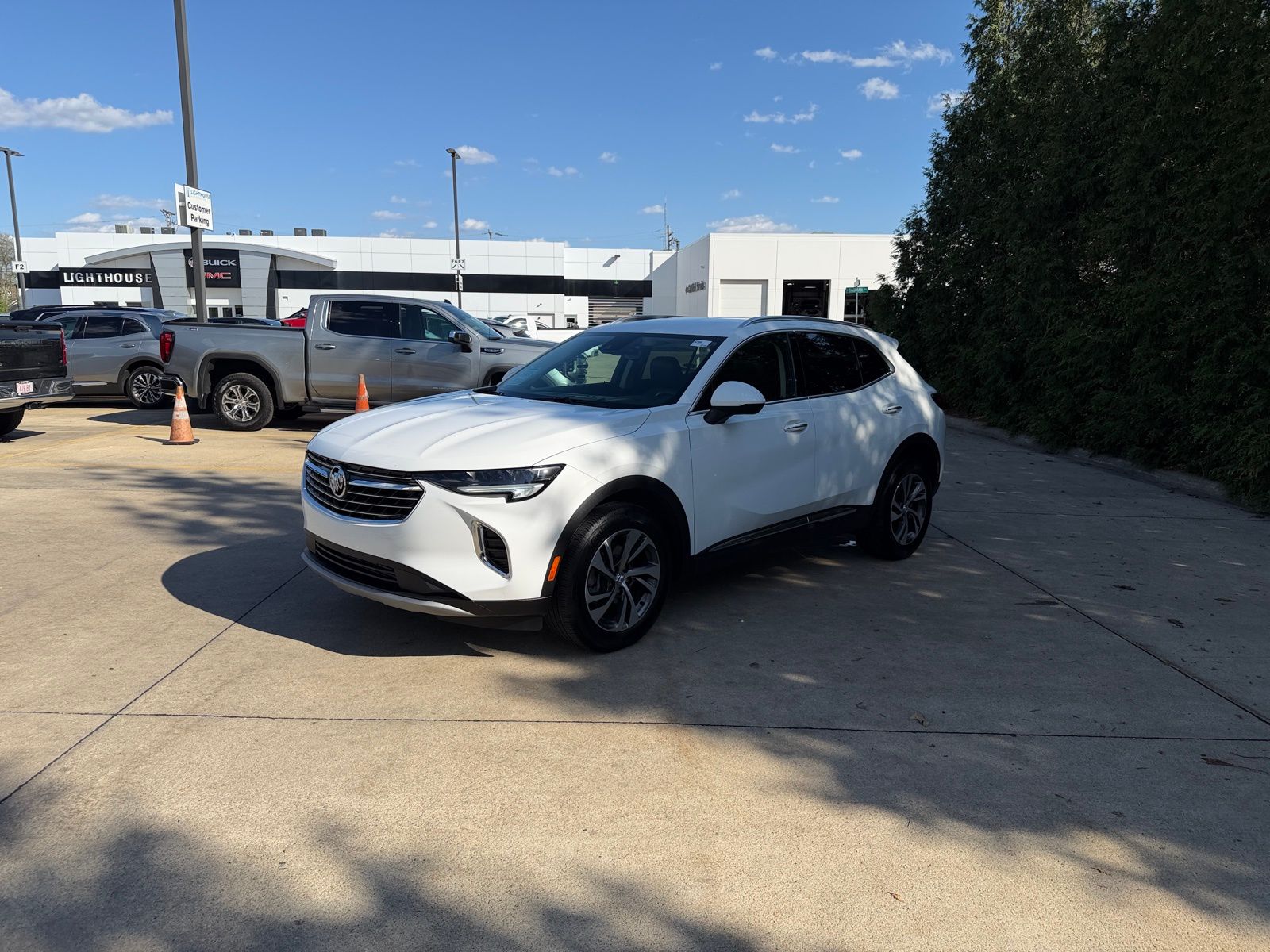 View vehicle photo 7