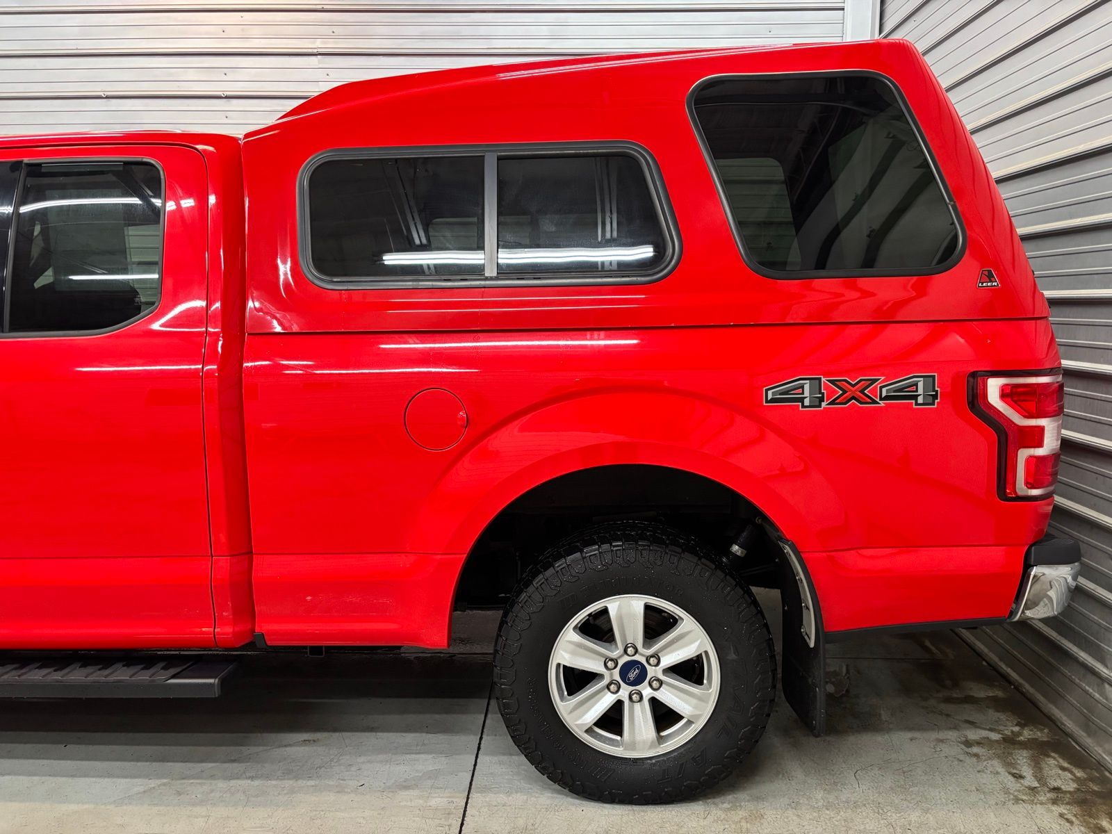 View vehicle photo 5