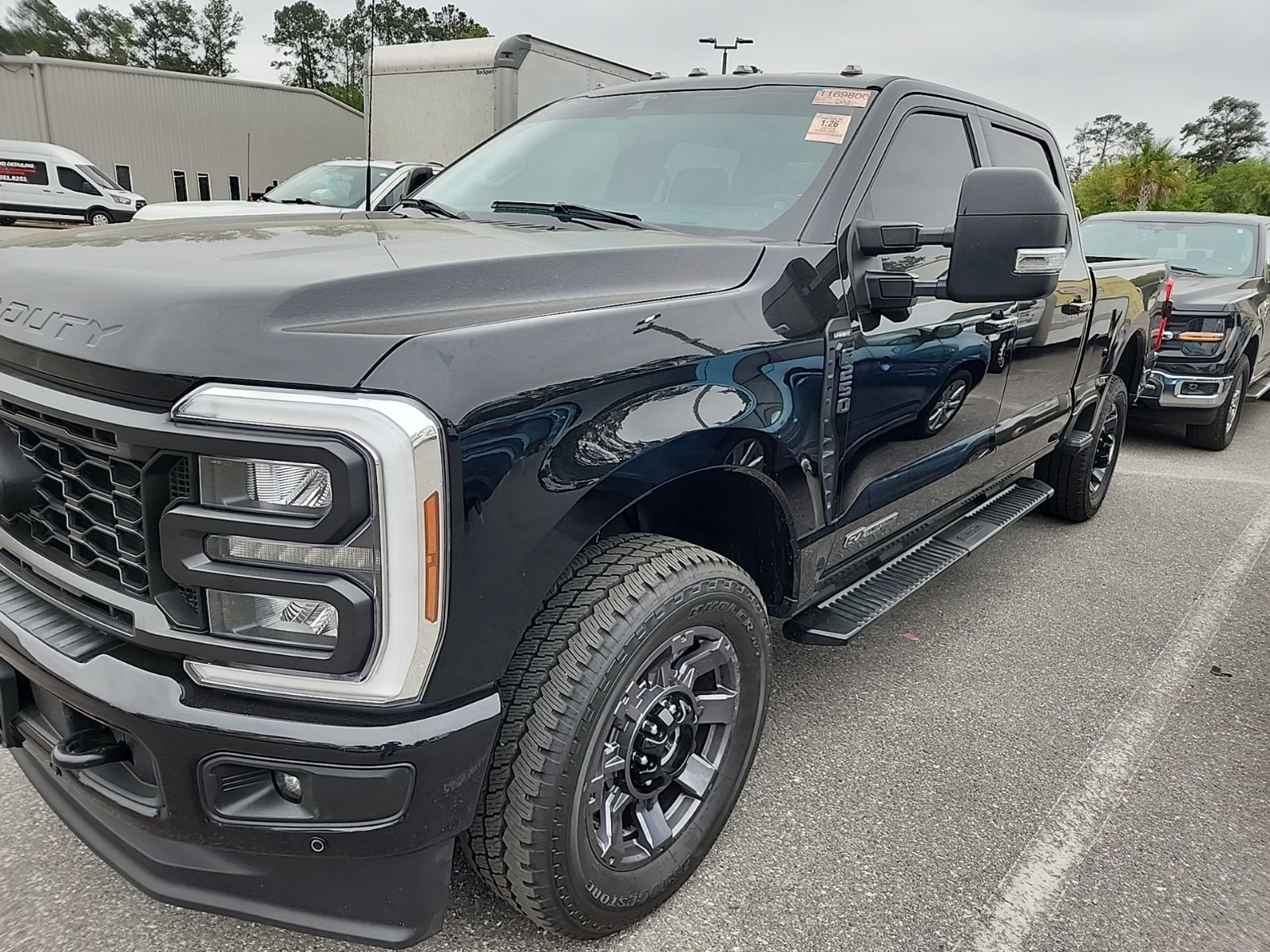 2024 Ford F-250 Super Duty Lariat Crew Cab 4WD