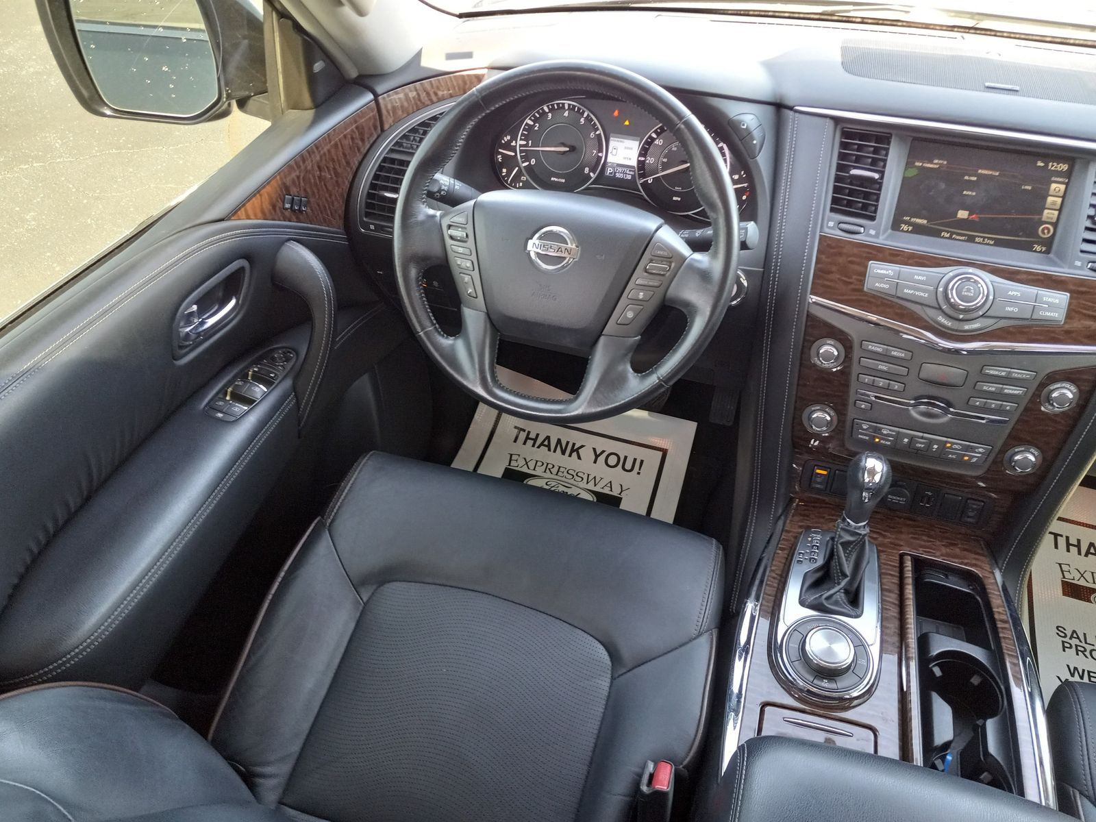 2020 Nissan Armada image 17
