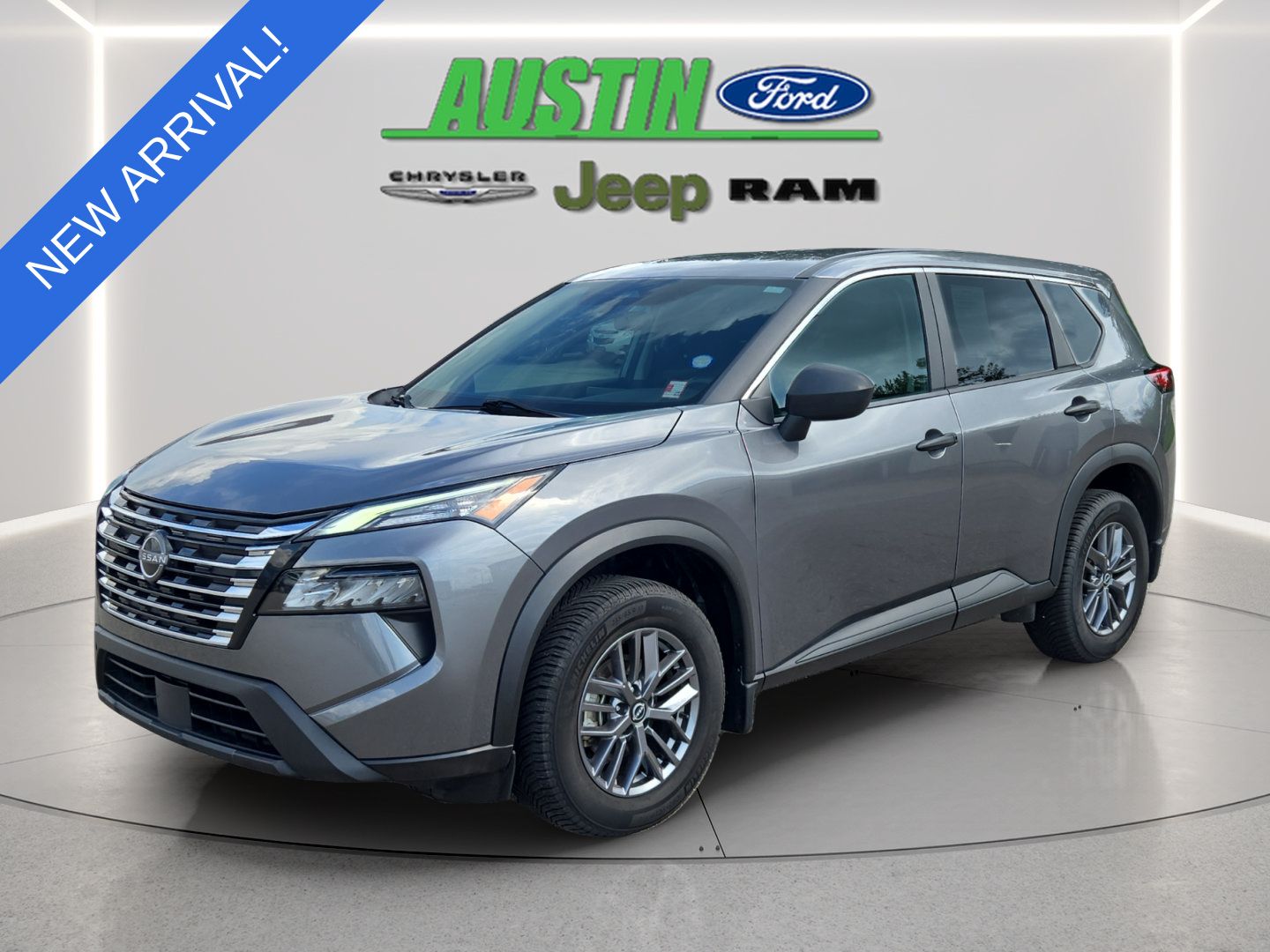 Gray (Gun Metallic) 2024 Nissan Rogue SUV / Crossover All-Wheel Drive Continuously Variable Transmission