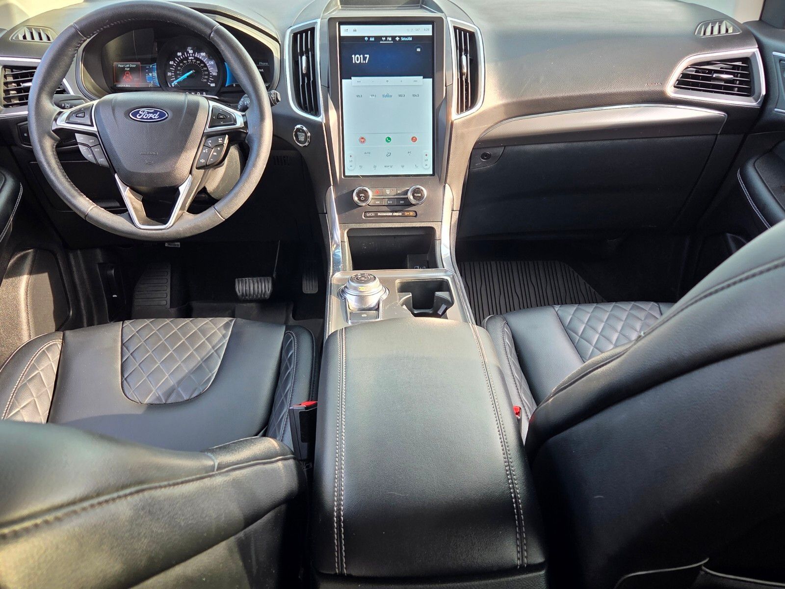 Used 2024 Silver Ford Titanium image 8