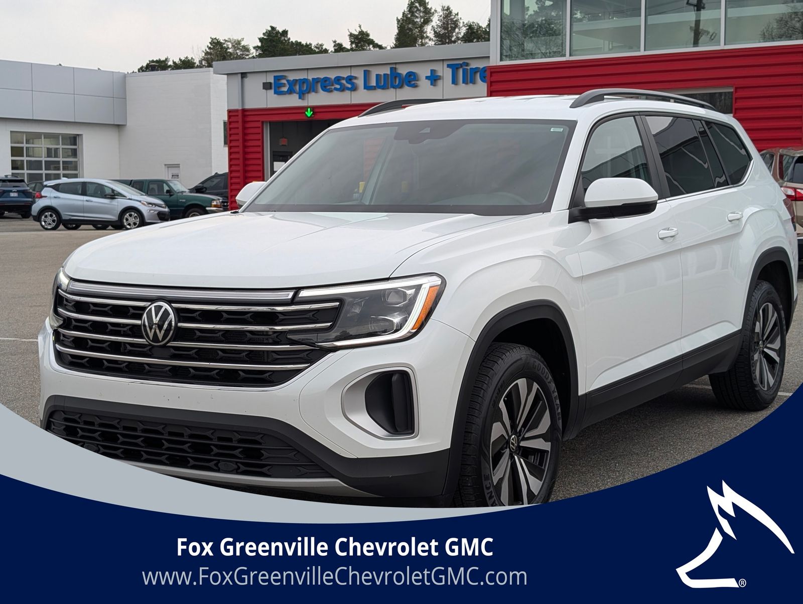 Pure White 2024 Volkswagen Atlas SE 4Motion AWD SUV / Crossover All-Wheel Drive 8-Speed Automatic