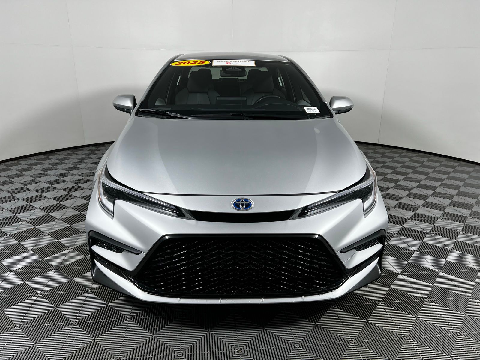 Thumbnail: 2025 Toyota Corolla - 2