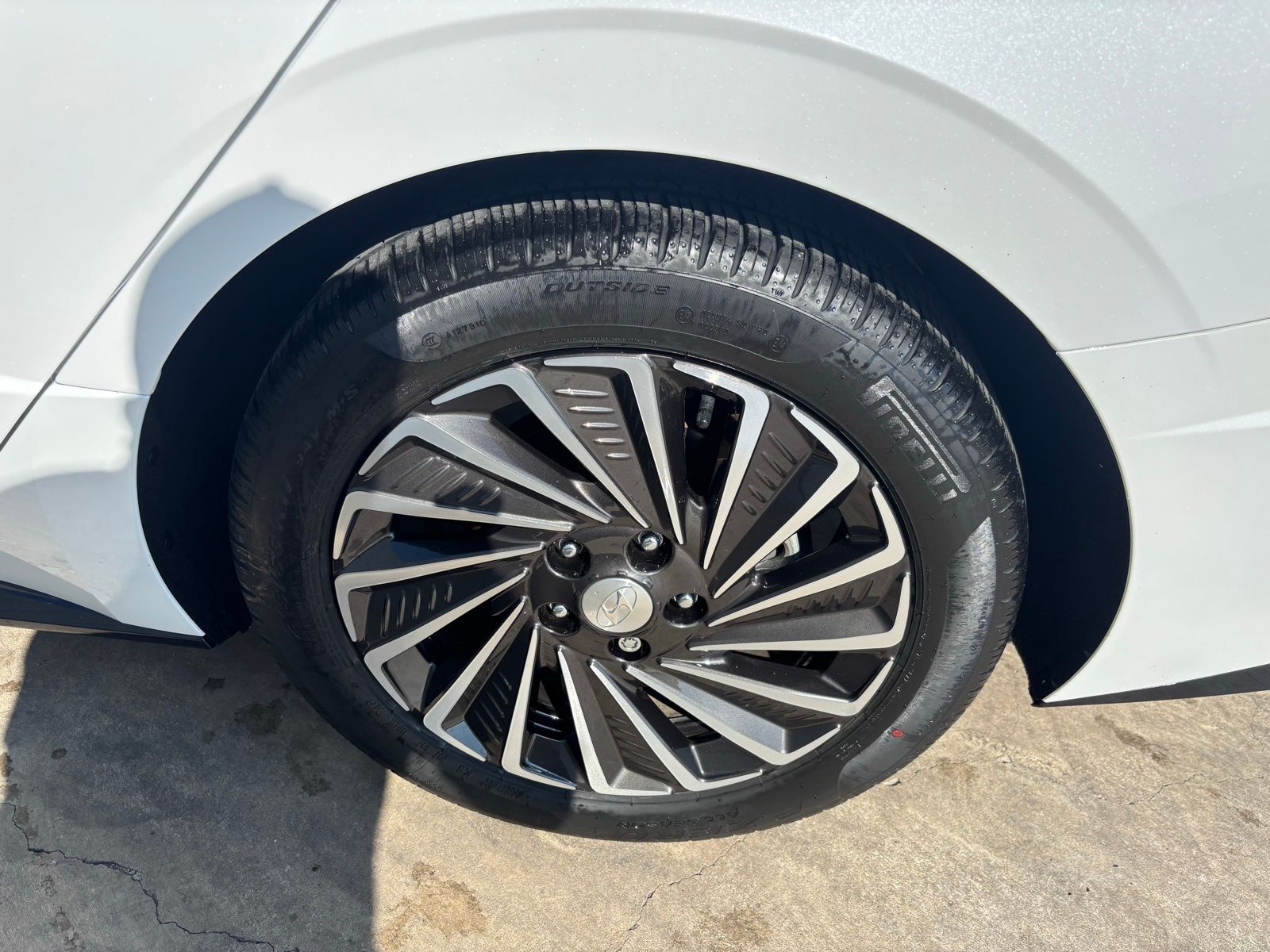 Used Car 2023 Hyundai Sonata Hybrid  Sel For Sale Under $25,000 In Austin, Texas