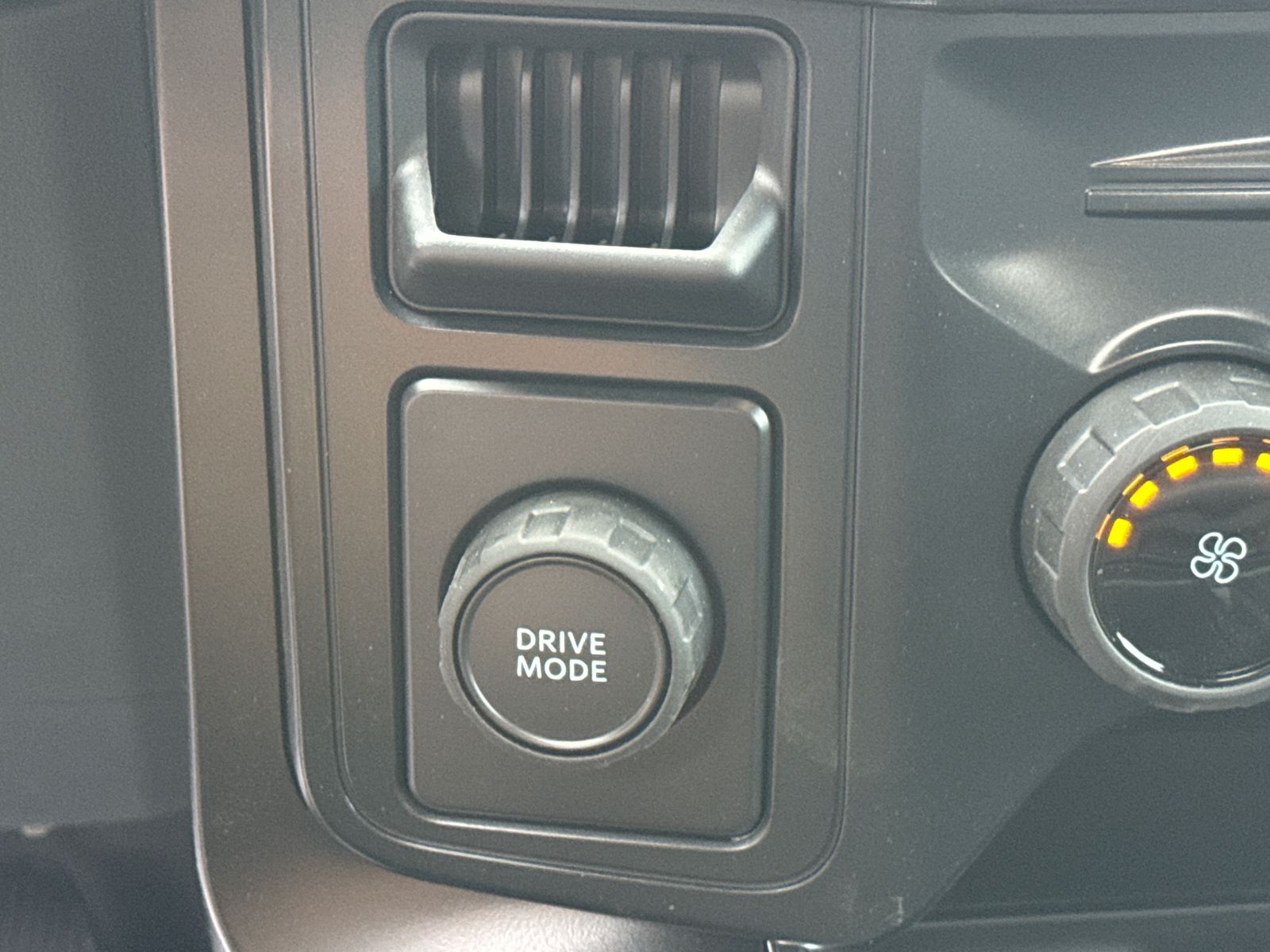 2025 Ford F-150 STX photo 27