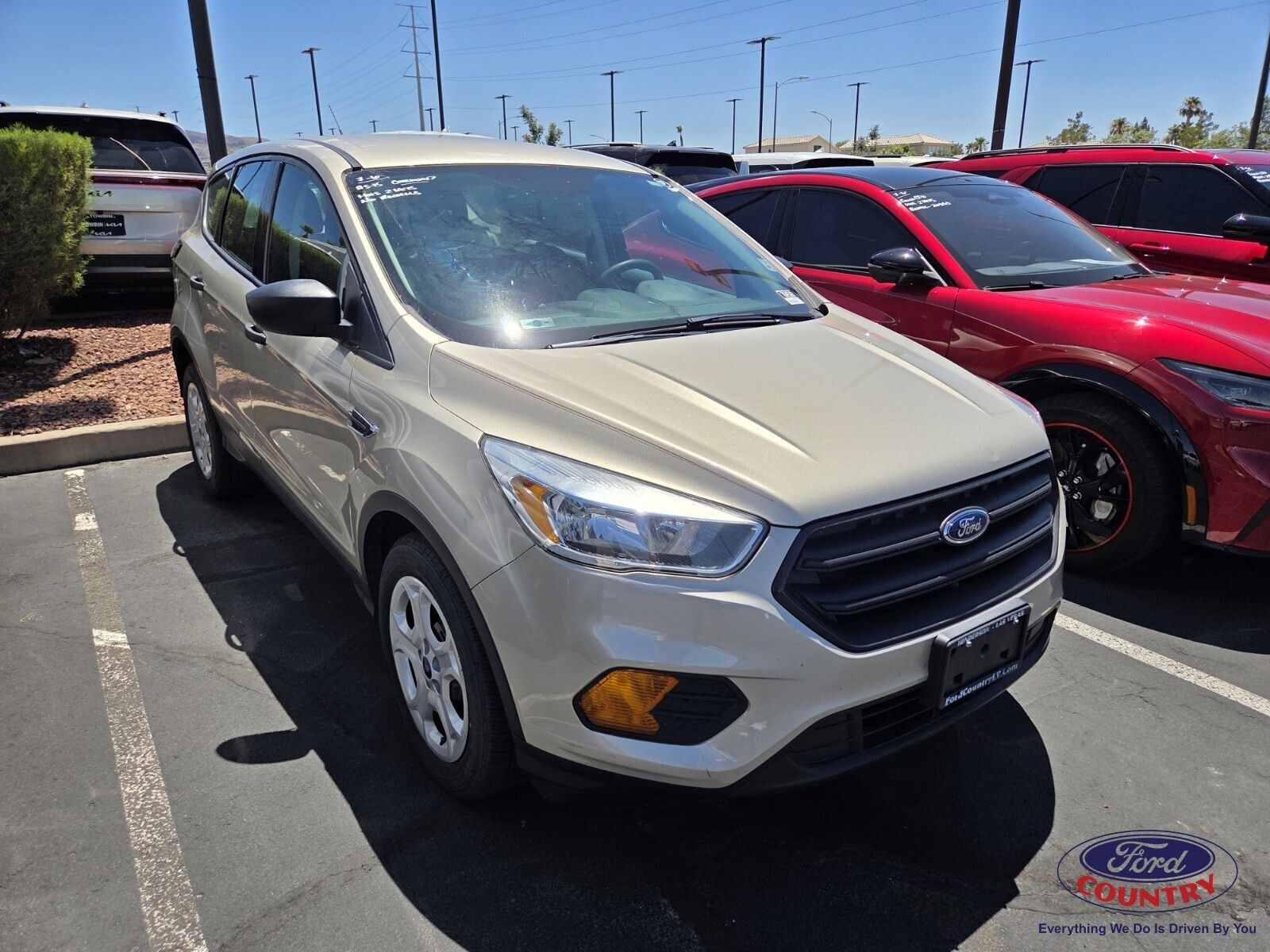 White Gold Metallic 2017 Ford Escape SUV / Crossover Front-Wheel Drive 6-Speed Automatic