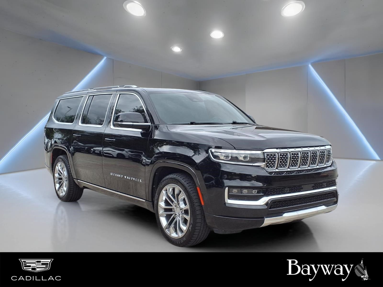 2023 Jeep Grand Wagoneer L Series II - 4