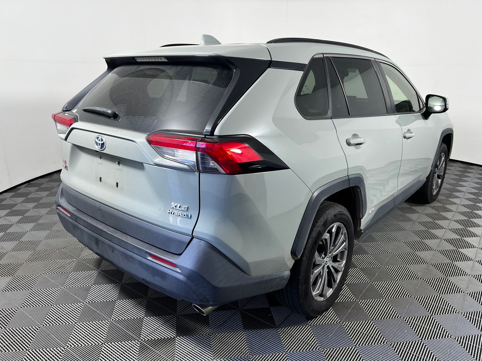 Thumbnail: 2022 Toyota RAV4 - 5