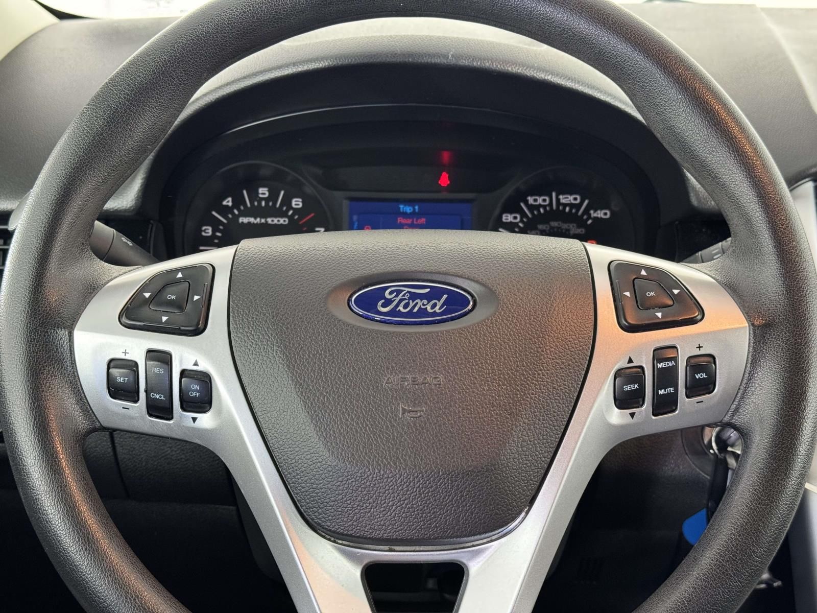 Used 2013 Silver Ford SE image 15
