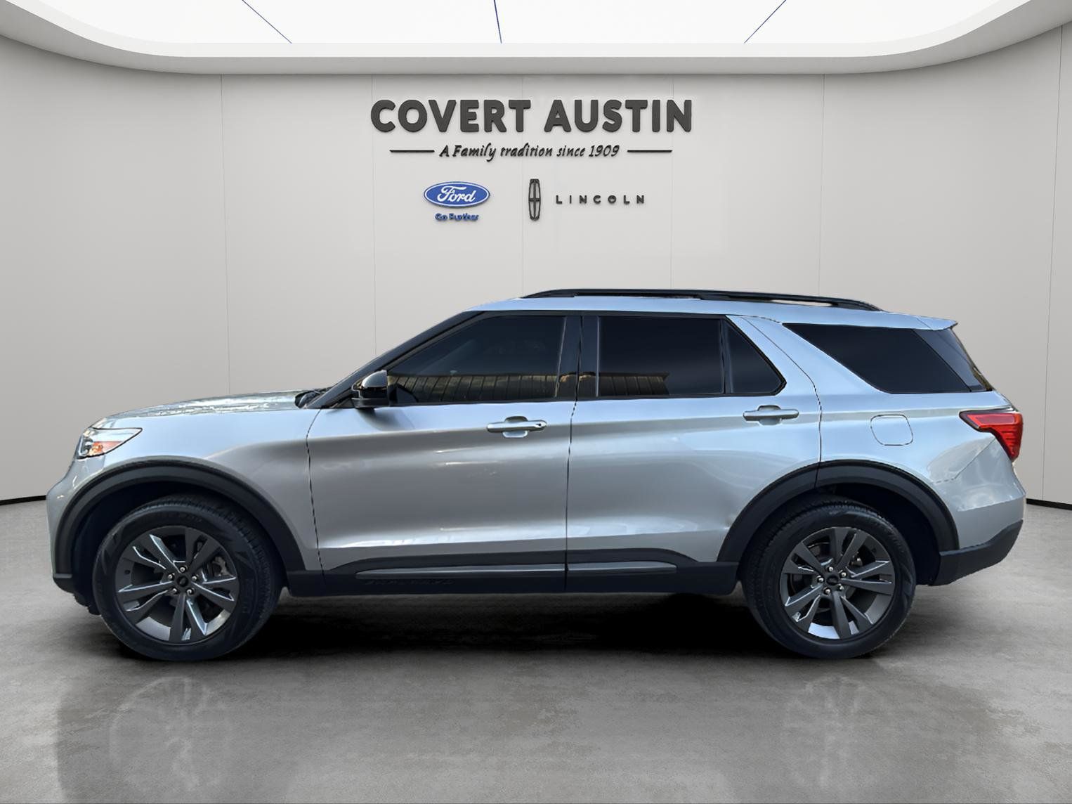 Used Car 2023 Ford Explorer  Xlt For Sale Under $35,000 In Austin, Texas