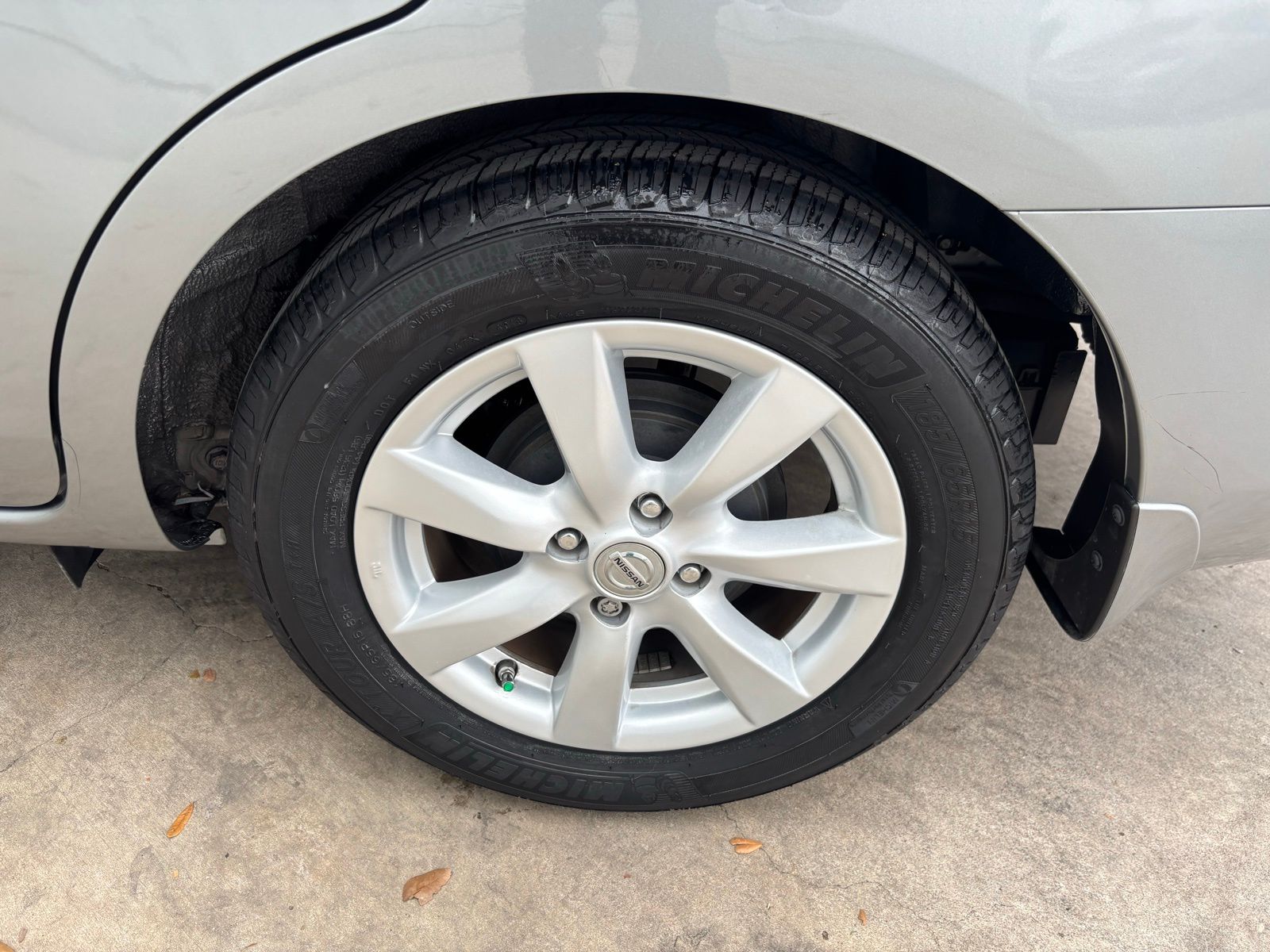 Used Car 2014 Nissan Versa  1.6 Sv For Sale Under $10,000 In Austin, Texas