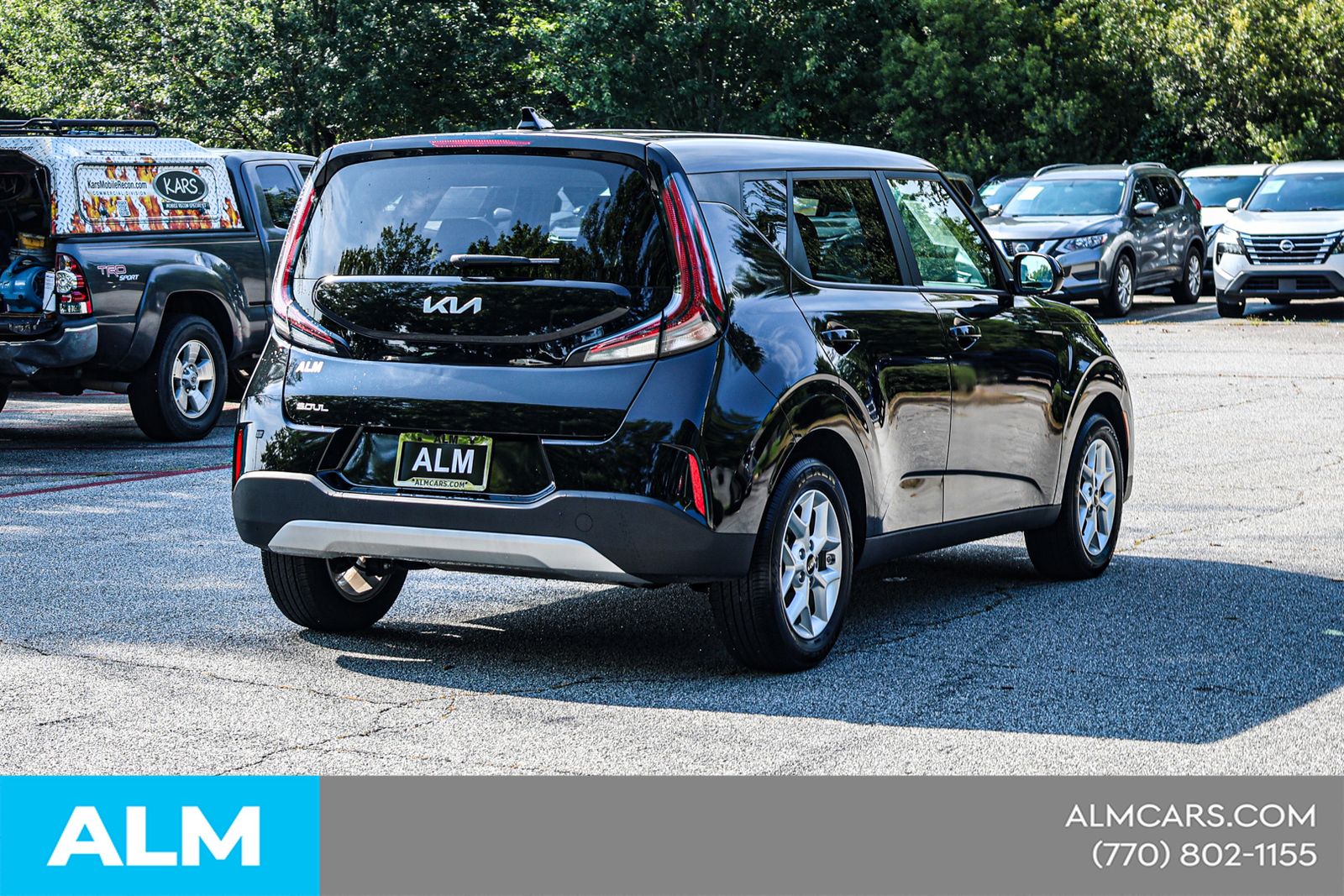 Used 2025 Black Kia LX image 6
