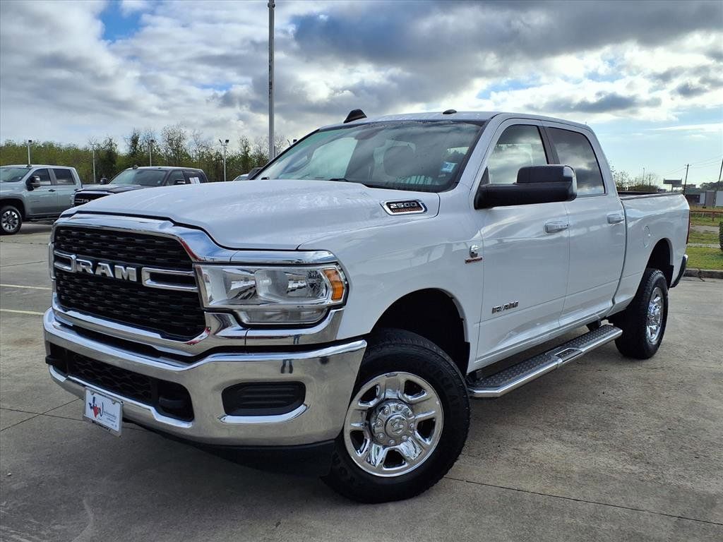 2022 RAM 2500 Big Horn Crew Cab 4WD
