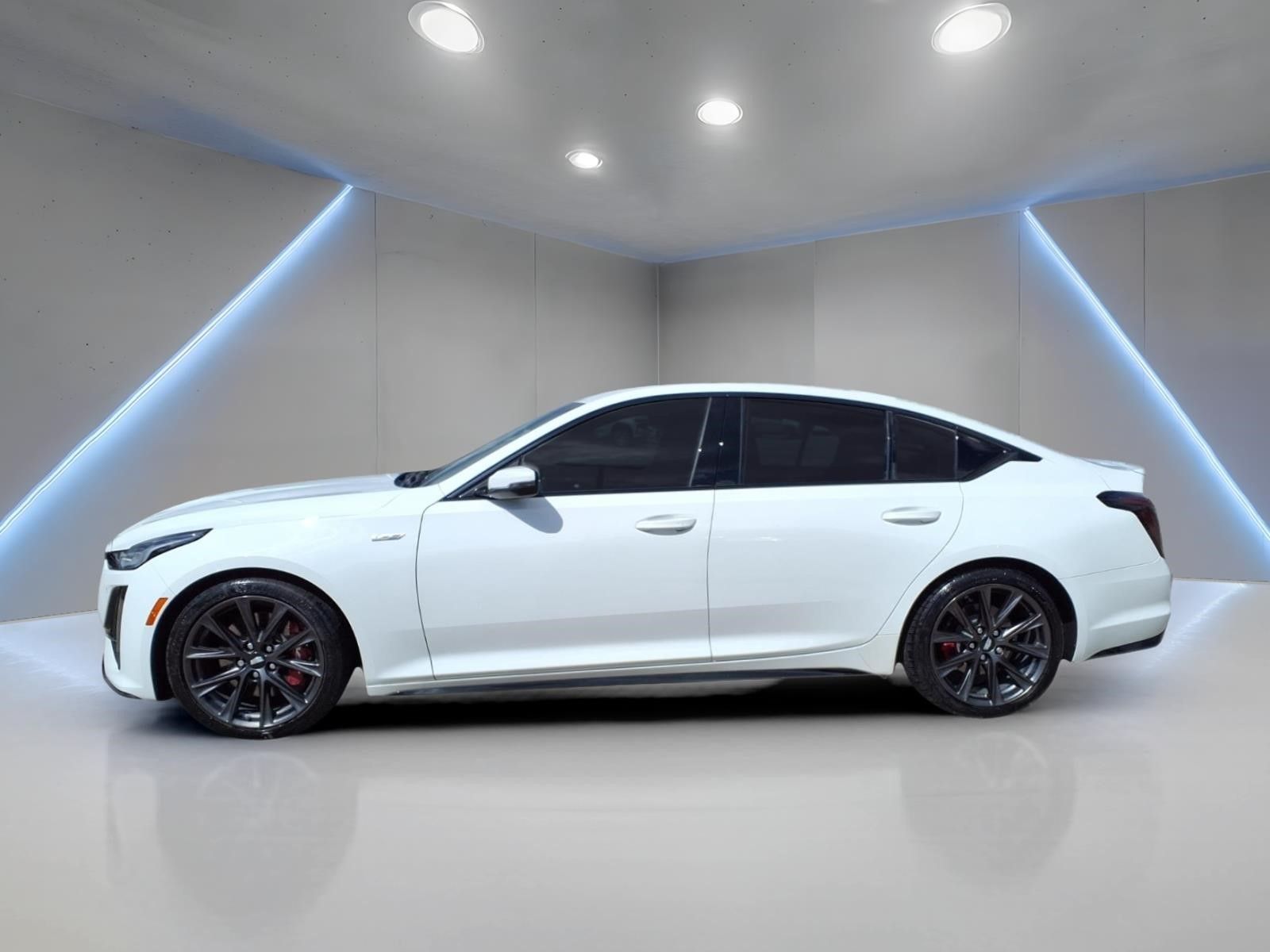 2024 Cadillac CT5 V-Series White at AutoSavvy Houston Southwest