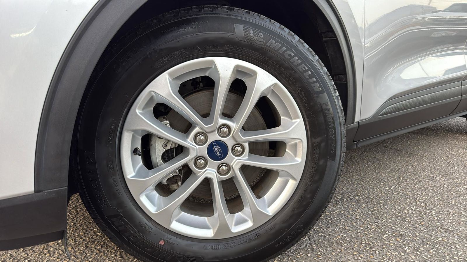 Used Car 2020 Ford Escape  Se For Sale Under $20,000 In Austin, Texas