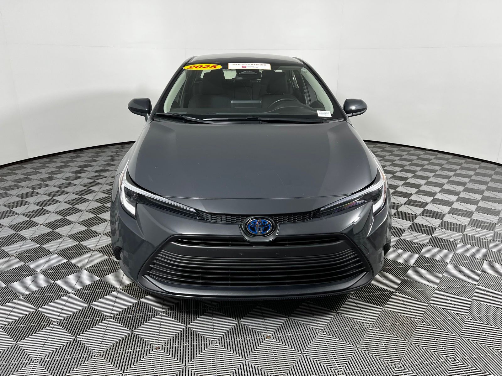 Thumbnail: 2025 Toyota Corolla - 2