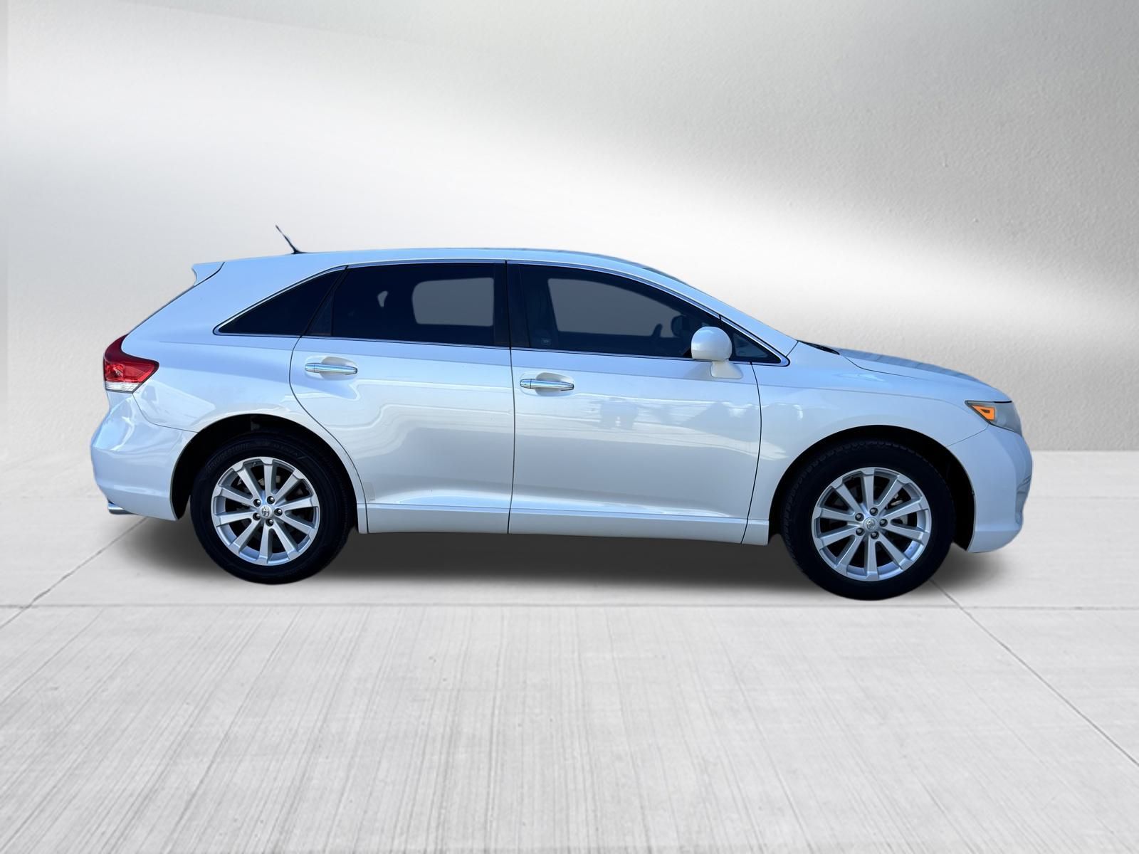 Used Car 2010 Toyota Venza  Base For Sale Under $10,000 In Austin, Texas