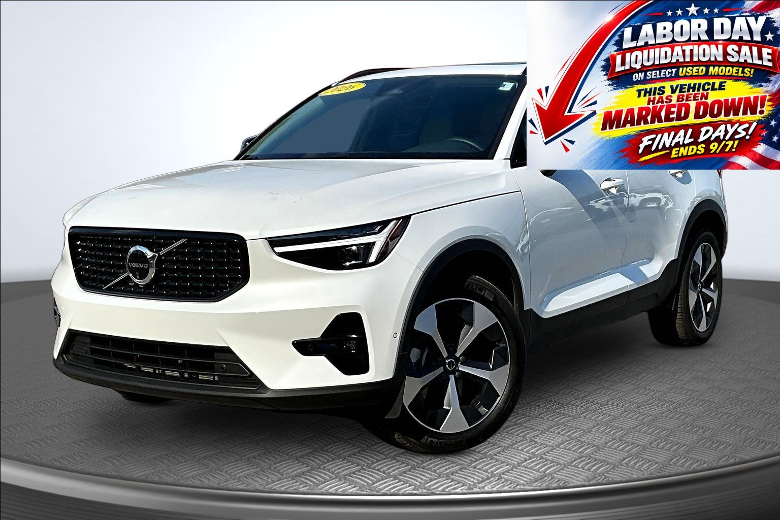 2026 Volvo XC40 Blanco SUV/Crossover Tracción en las cuatro ruedas Automática