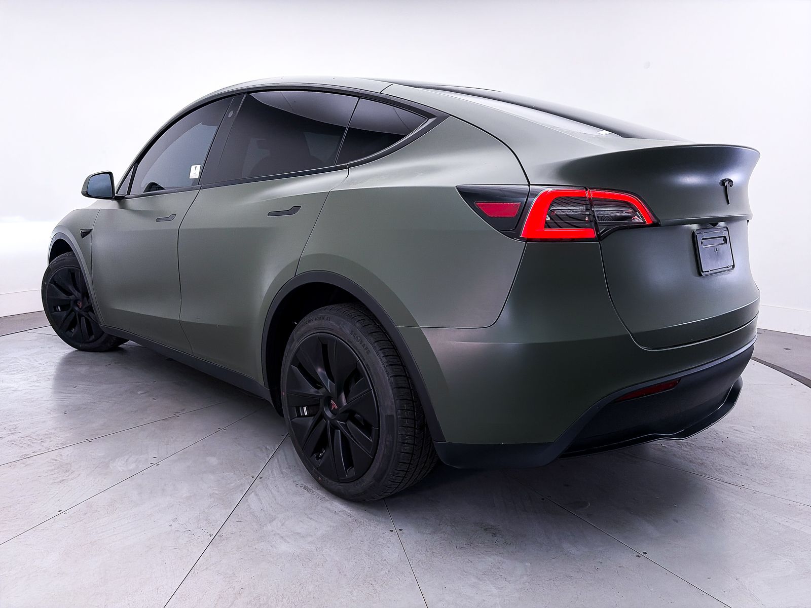 Used 2023 Tesla Model Y Long Range with VIN 7SAYGDEE4PA045710 for sale in Scottsdale, AZ