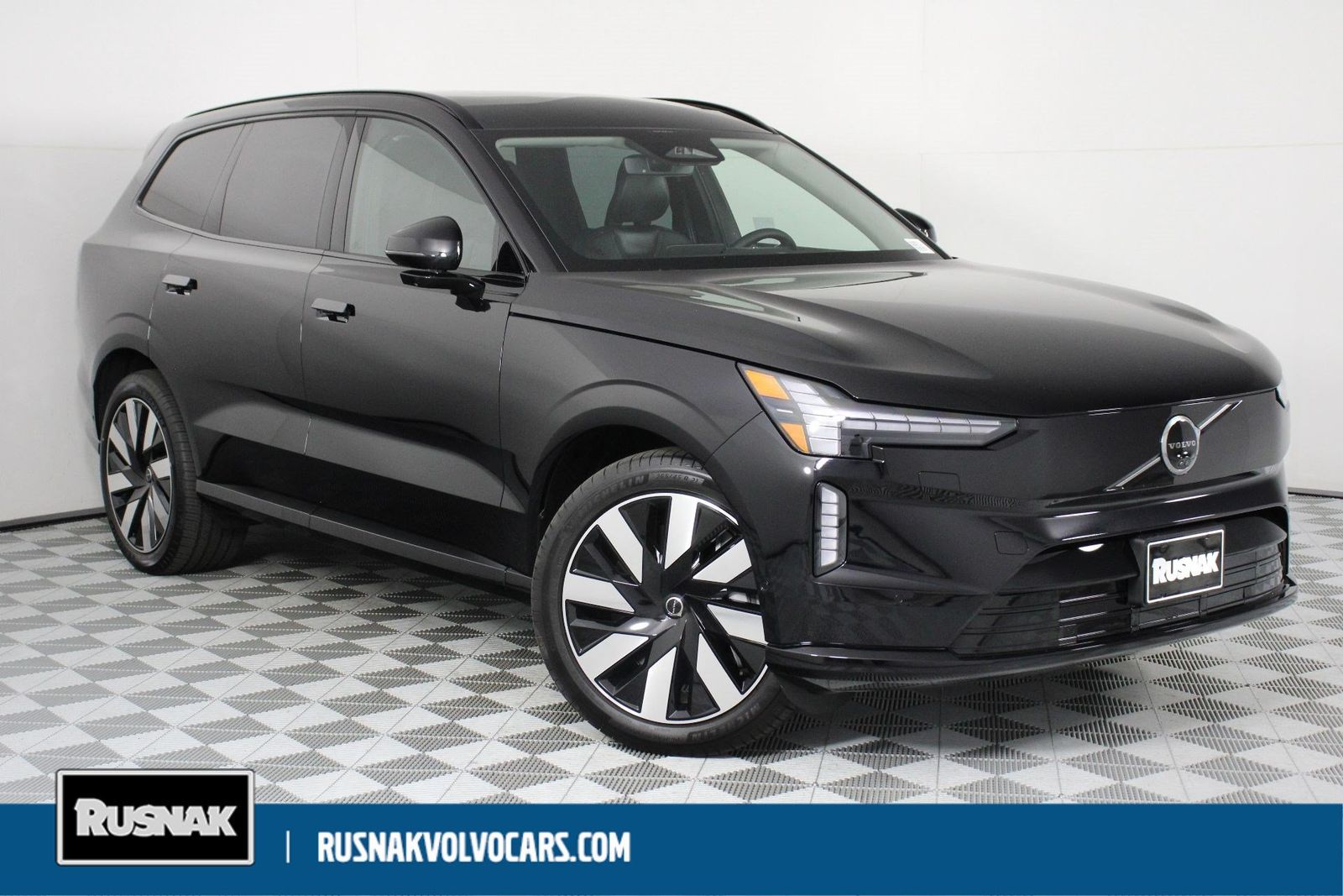 Onyx Black 2026 Volvo EX90 SUV / Crossover All-Wheel Drive 1-Speed Automatic
