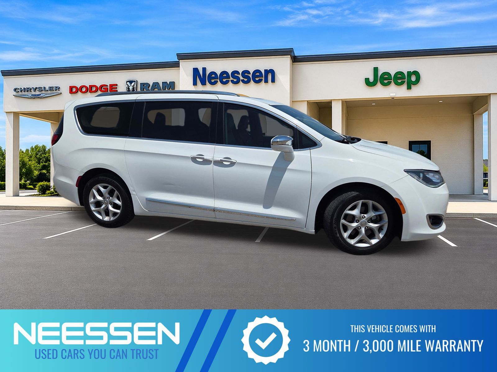 Bright White Clearcoat 2020 Chrysler Pacifica Minivan Front-Wheel Drive 9-Speed Automatic