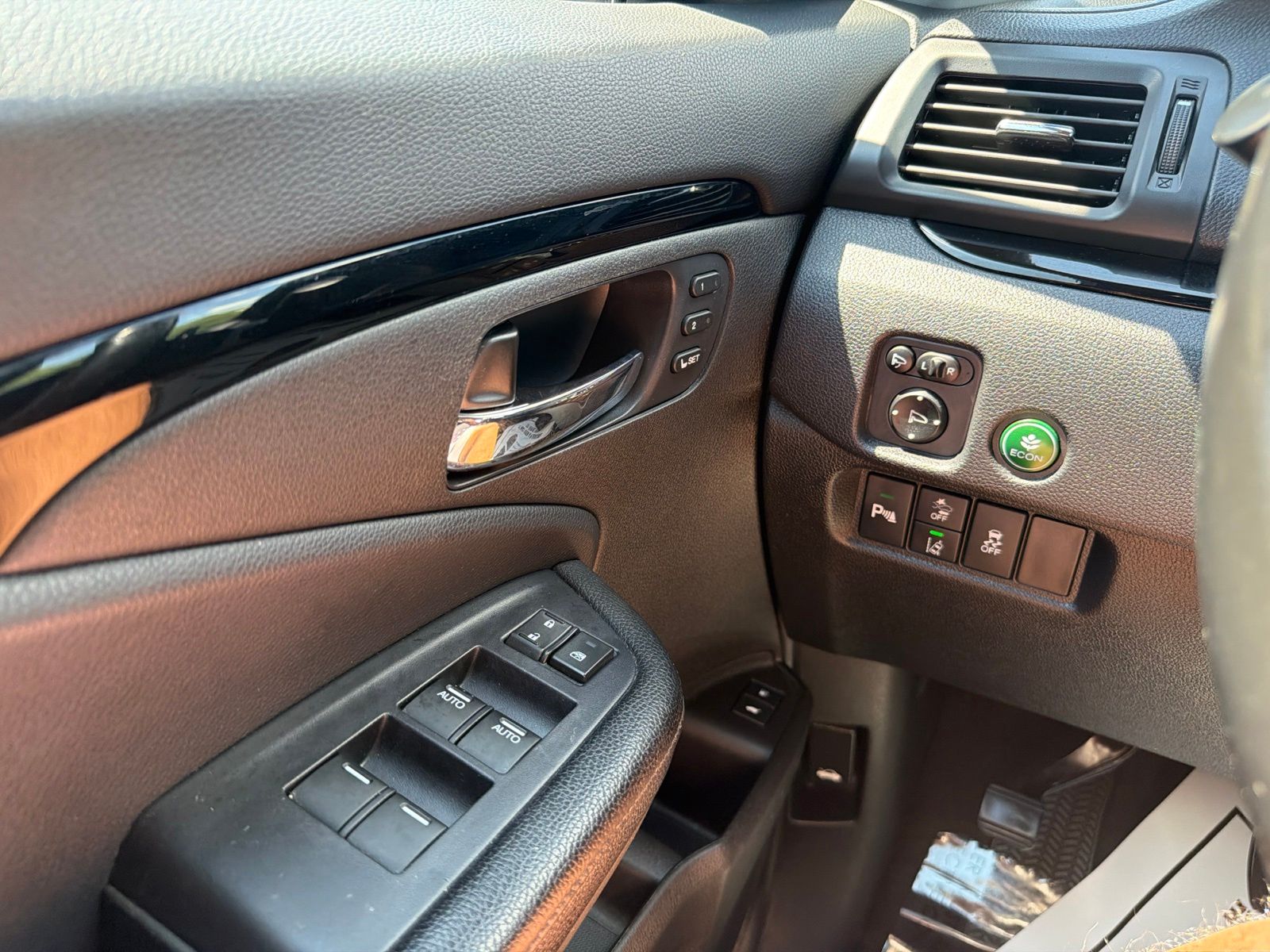 Used 2019 Silver Honda Elite image 21