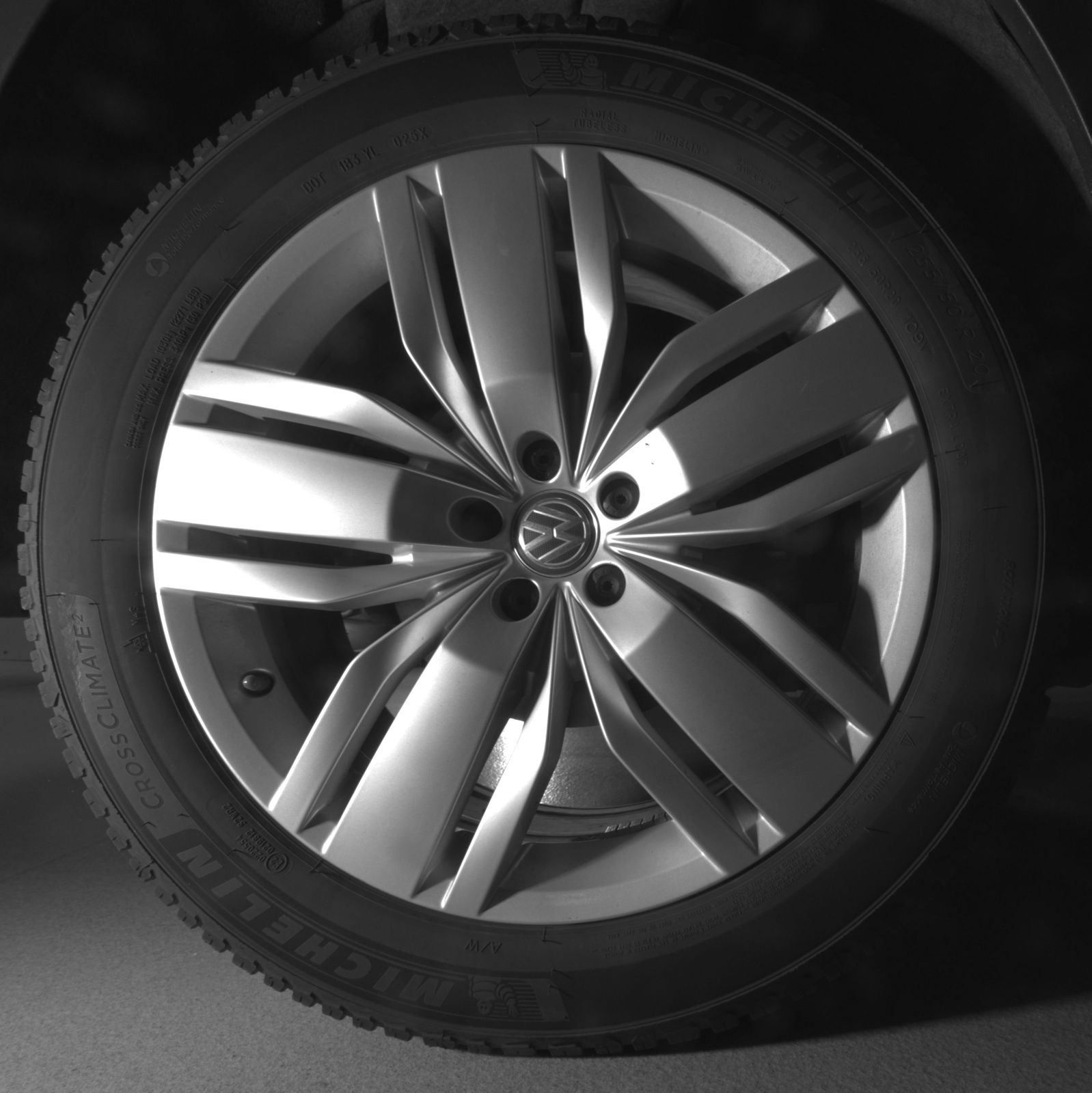 used 2019 Volkswagen Atlas car, priced at $17,200