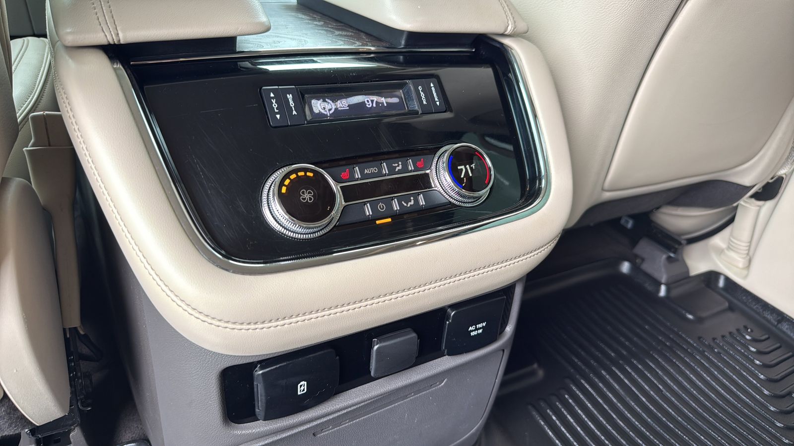 Used Car 2018 Lincoln Navigator  Select For Sale Under $25,000 In Austin, Texas