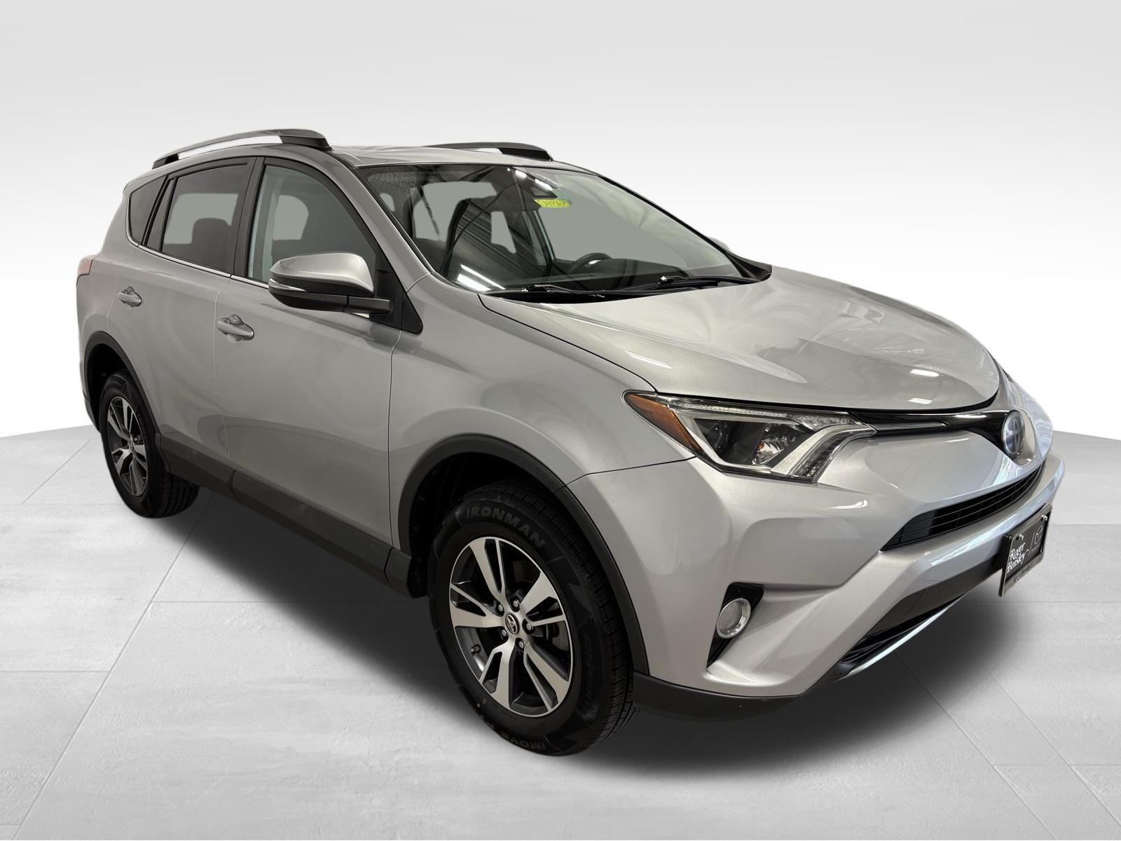 Used Car 2018 Toyota Rav4  For Sale Under $20,000 In Austin, Texas