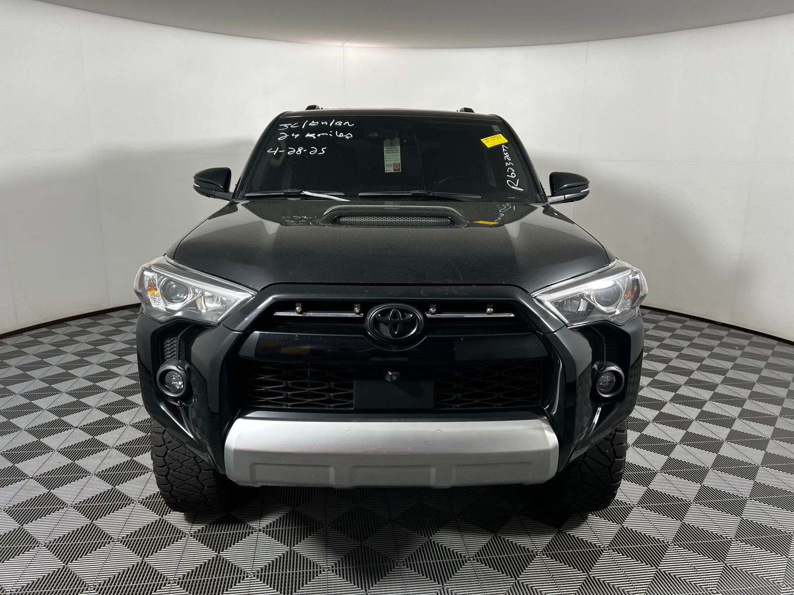 2024 Toyota 4Runner TRD Off Road 2