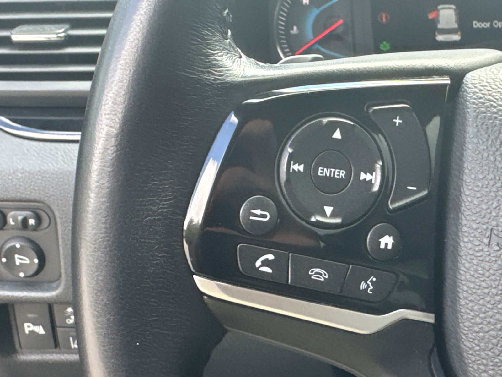 2021 Honda Passport Touring photo 25