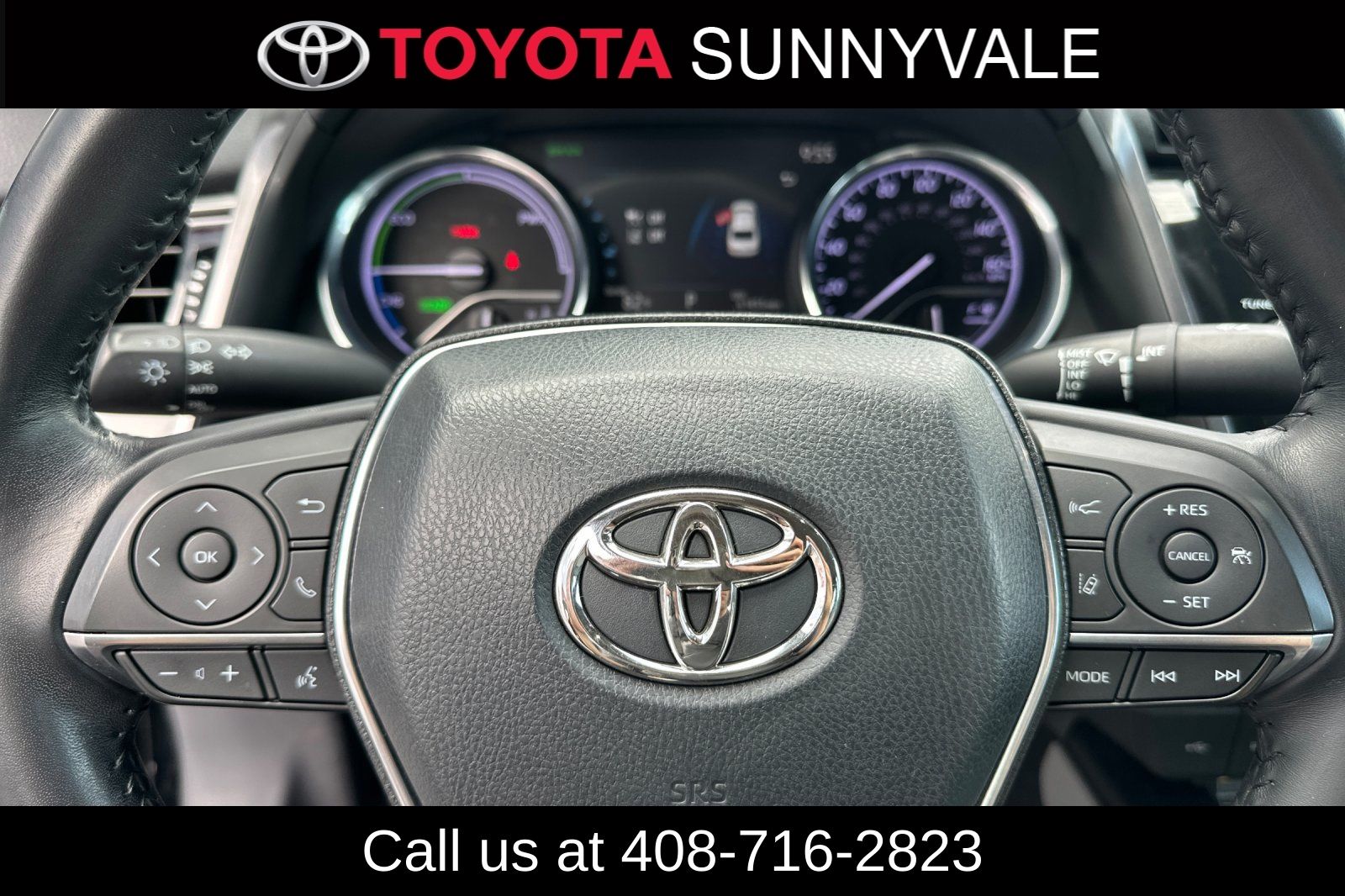 Used 2020 Toyota Camry Hybrid Sedan