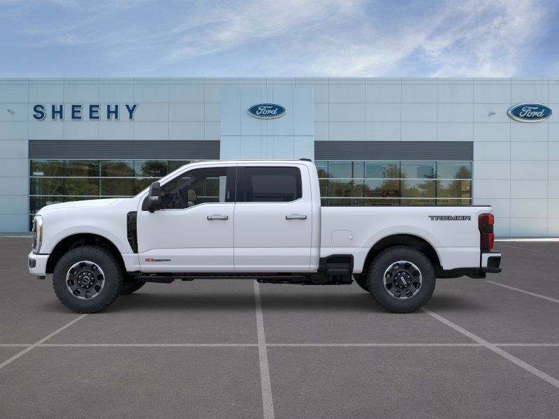 New 2026 Star White Metallic Tri-Coat Ford Platinum image 5