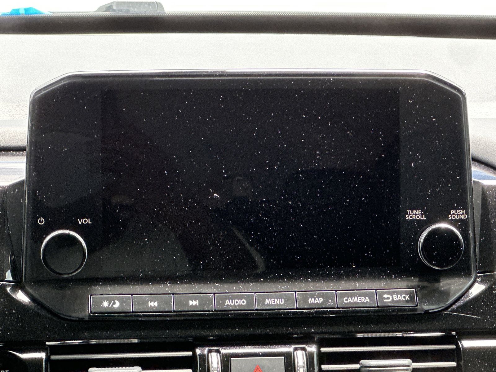 2025 Nissan Pathfinder SL photo 2