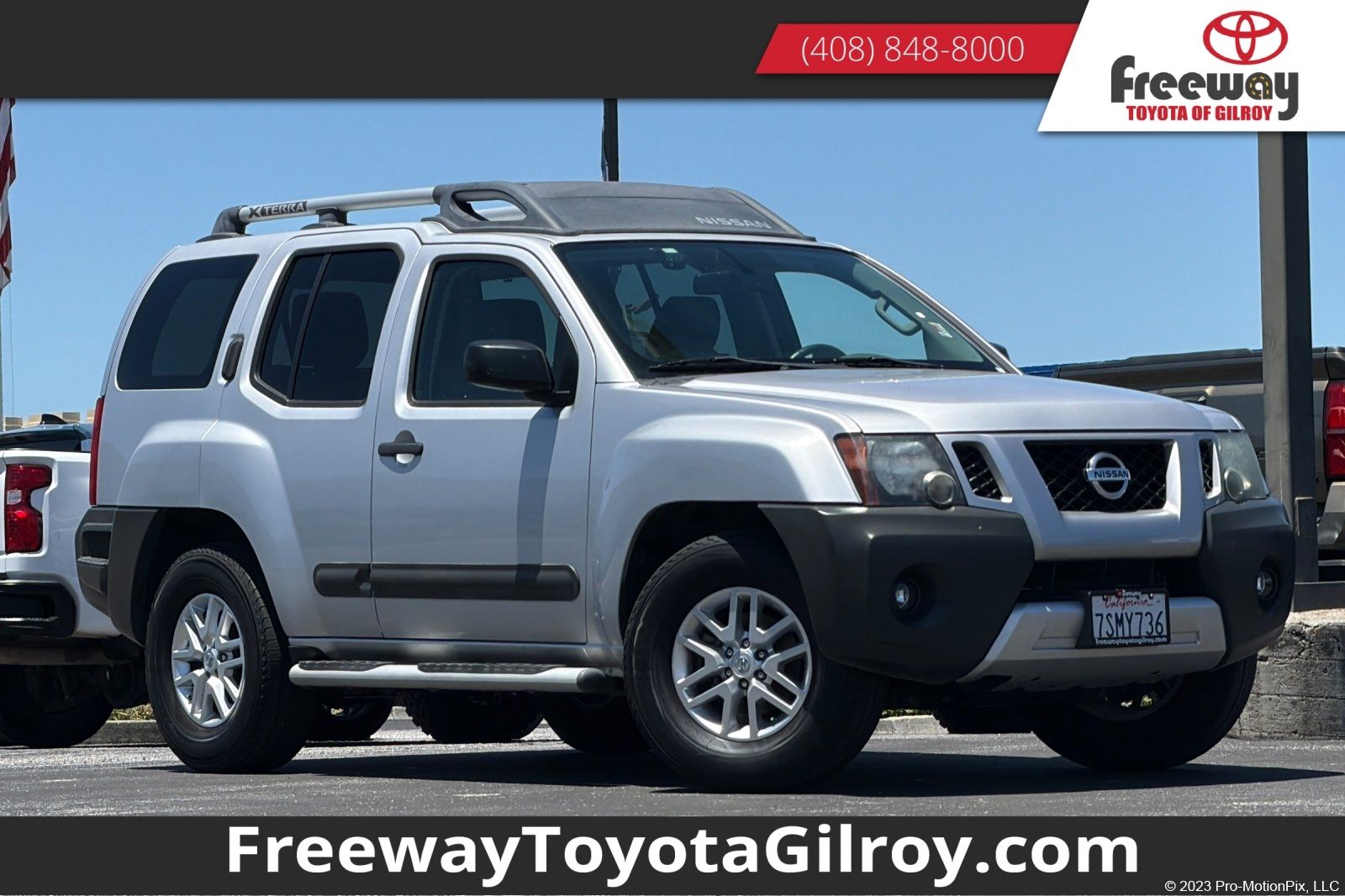 Brilliant Silver 2015 Nissan Xterra SUV / Crossover 4X2 5-Speed Automatic