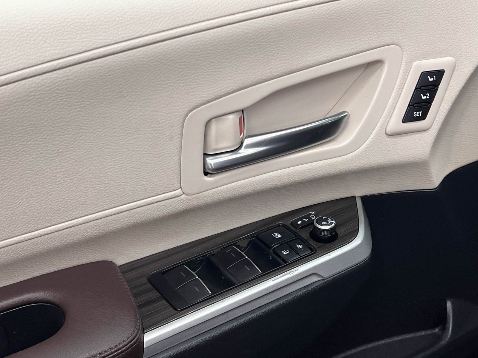 used 2021 Toyota Sienna car, priced at $35,788