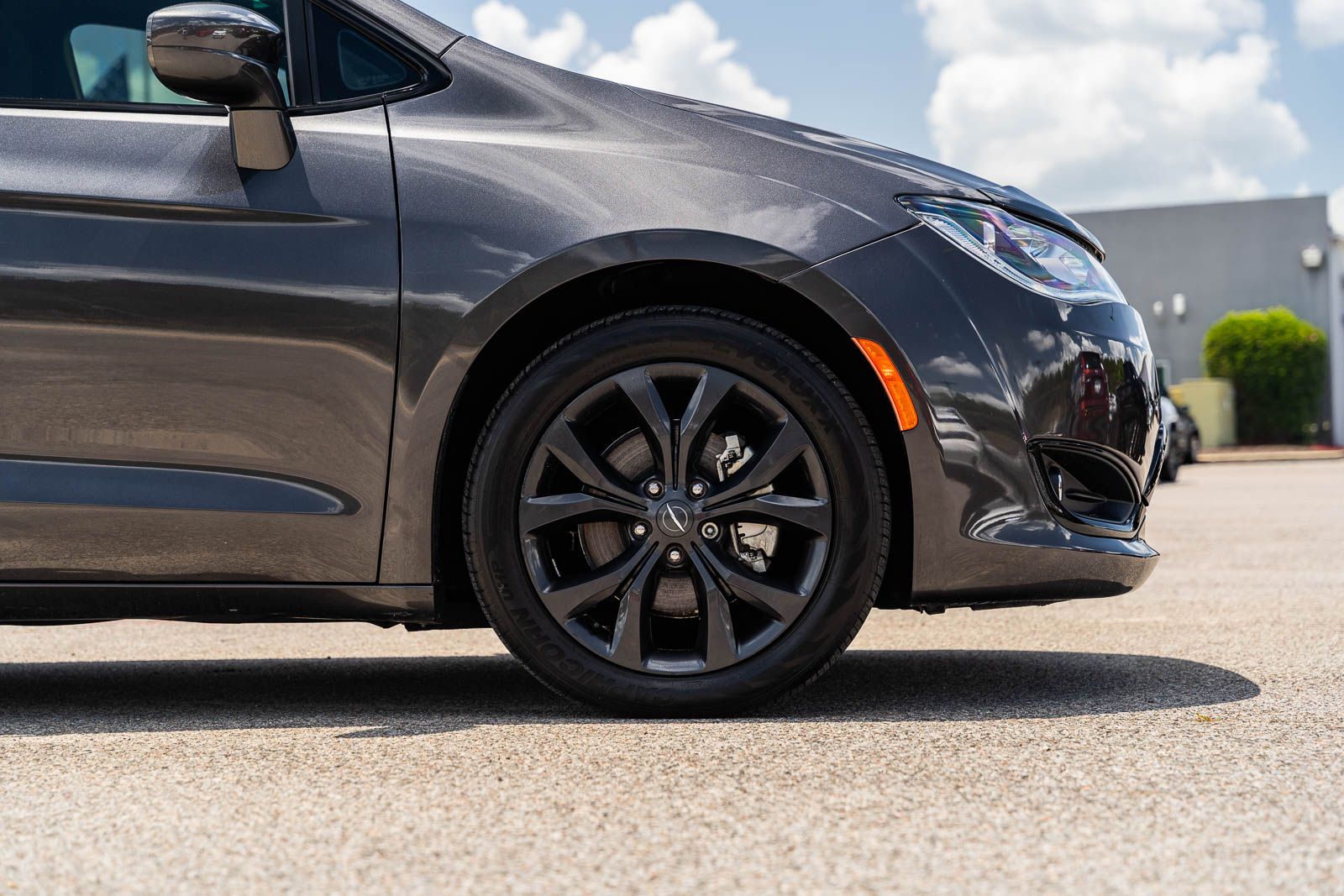 Used 2020 Chrysler Pacifica Van
