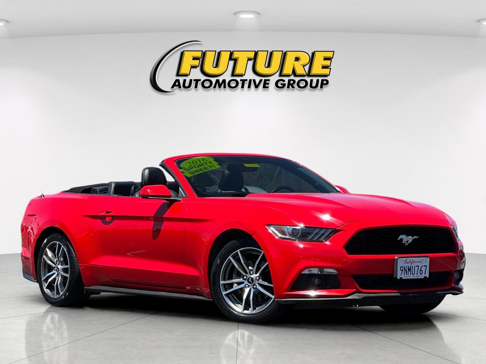 Race Red 2016 Ford Mustang Convertible Rear-Wheel Drive 6-Speed Automatic