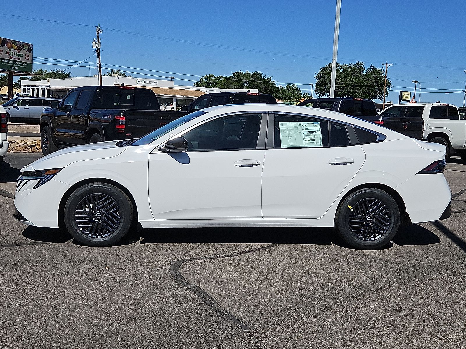 View vehicle photo 3