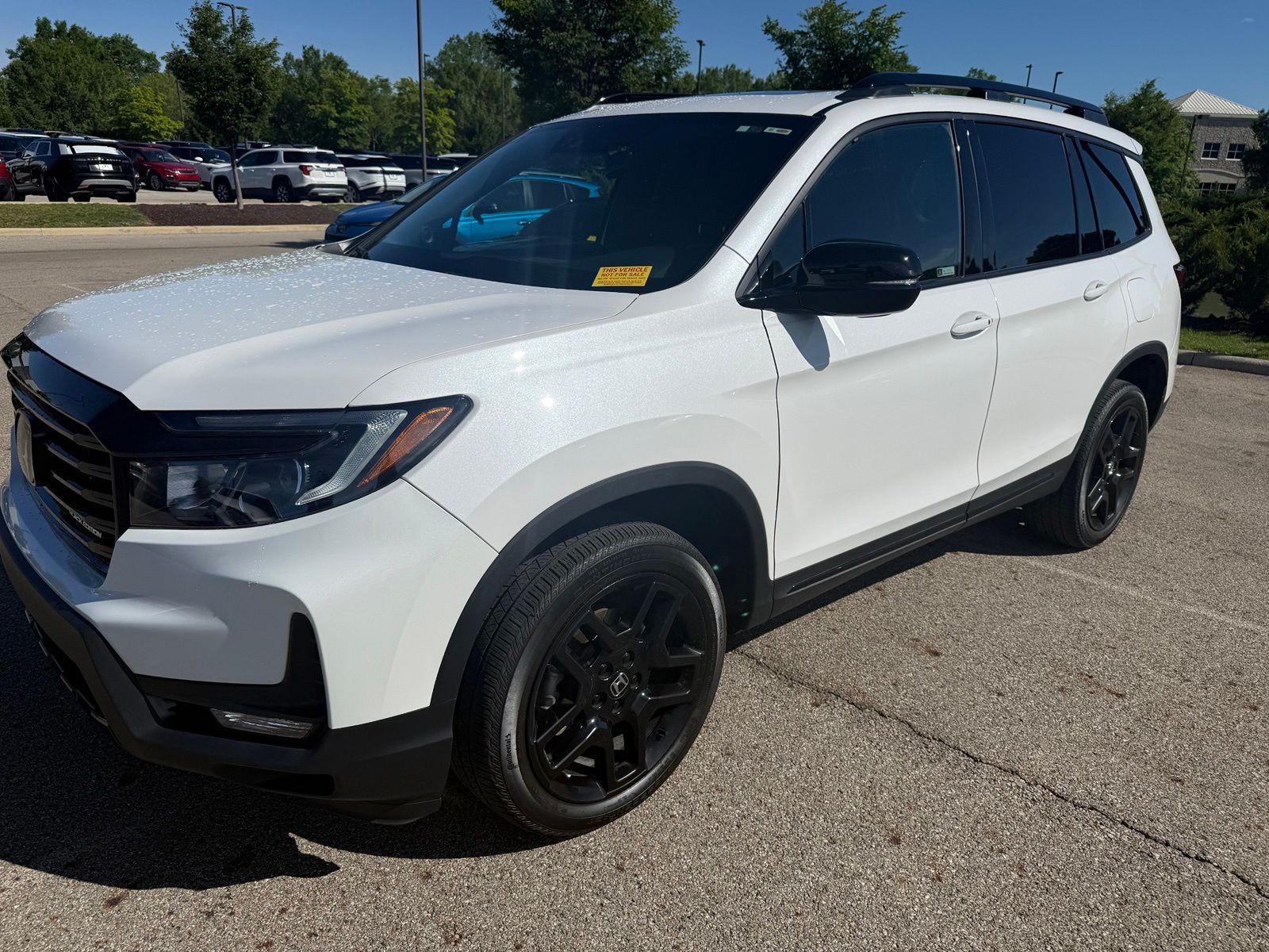 Platinum White 2024 Honda Passport Black Edition AWD SUV / Crossover All-Wheel Drive 9-Speed Automatic