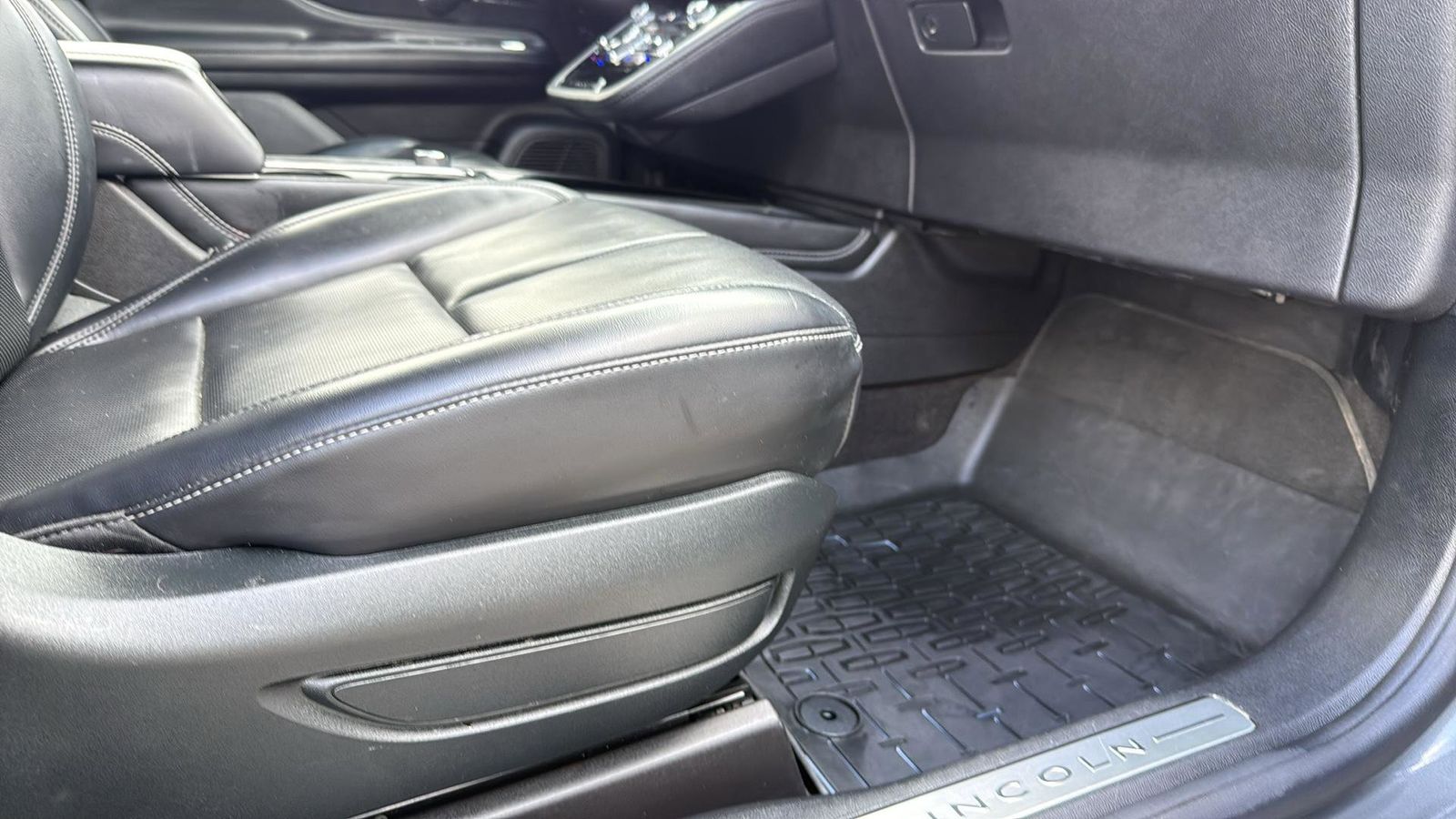 Used Car 2022 Lincoln Corsair  Standard For Sale Under $30,000 In Austin, Texas