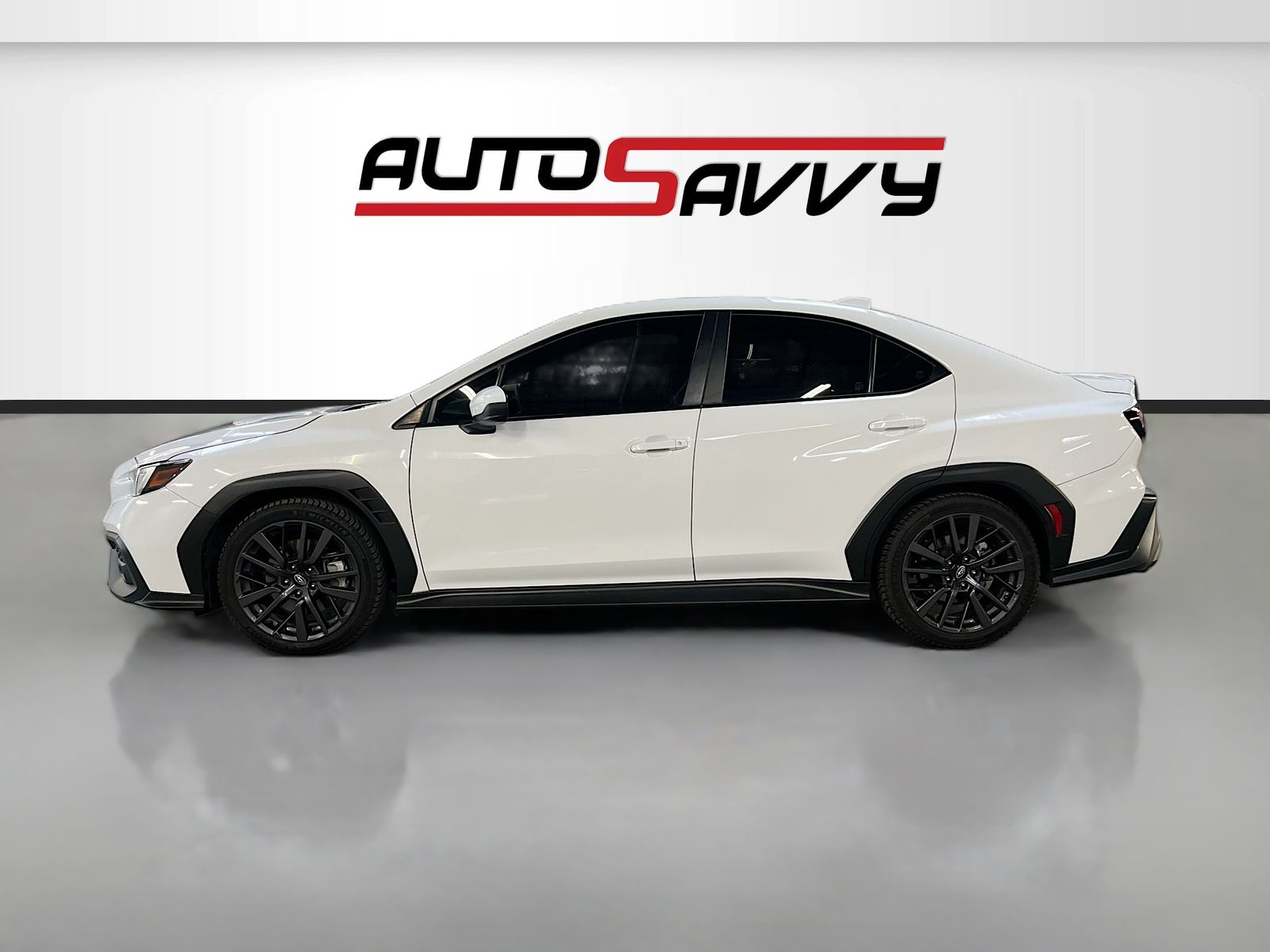 Used 2023 White Subaru Premium image 4