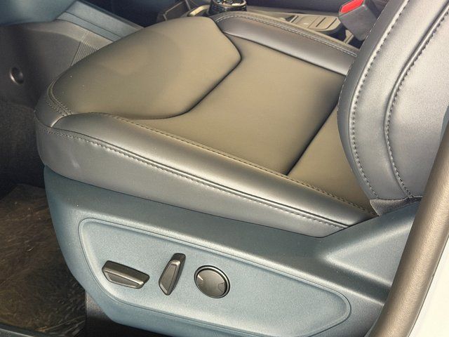 New 2026 Space White Metallic Ford Lariat image 21