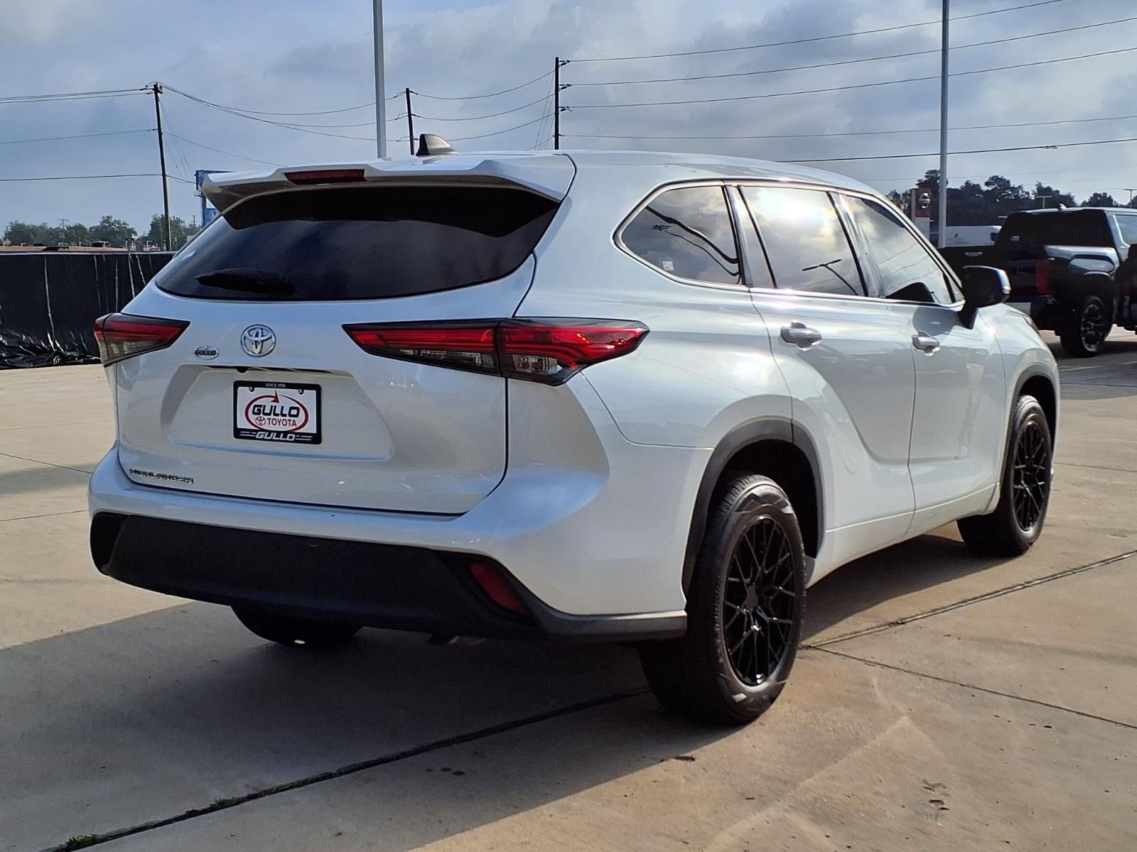2022 Toyota Highlander L Beige at Don McGill Toyota