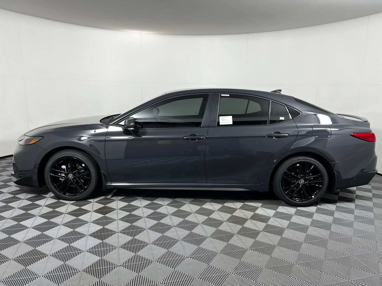 Thumbnail: 2025 Toyota Camry - 8