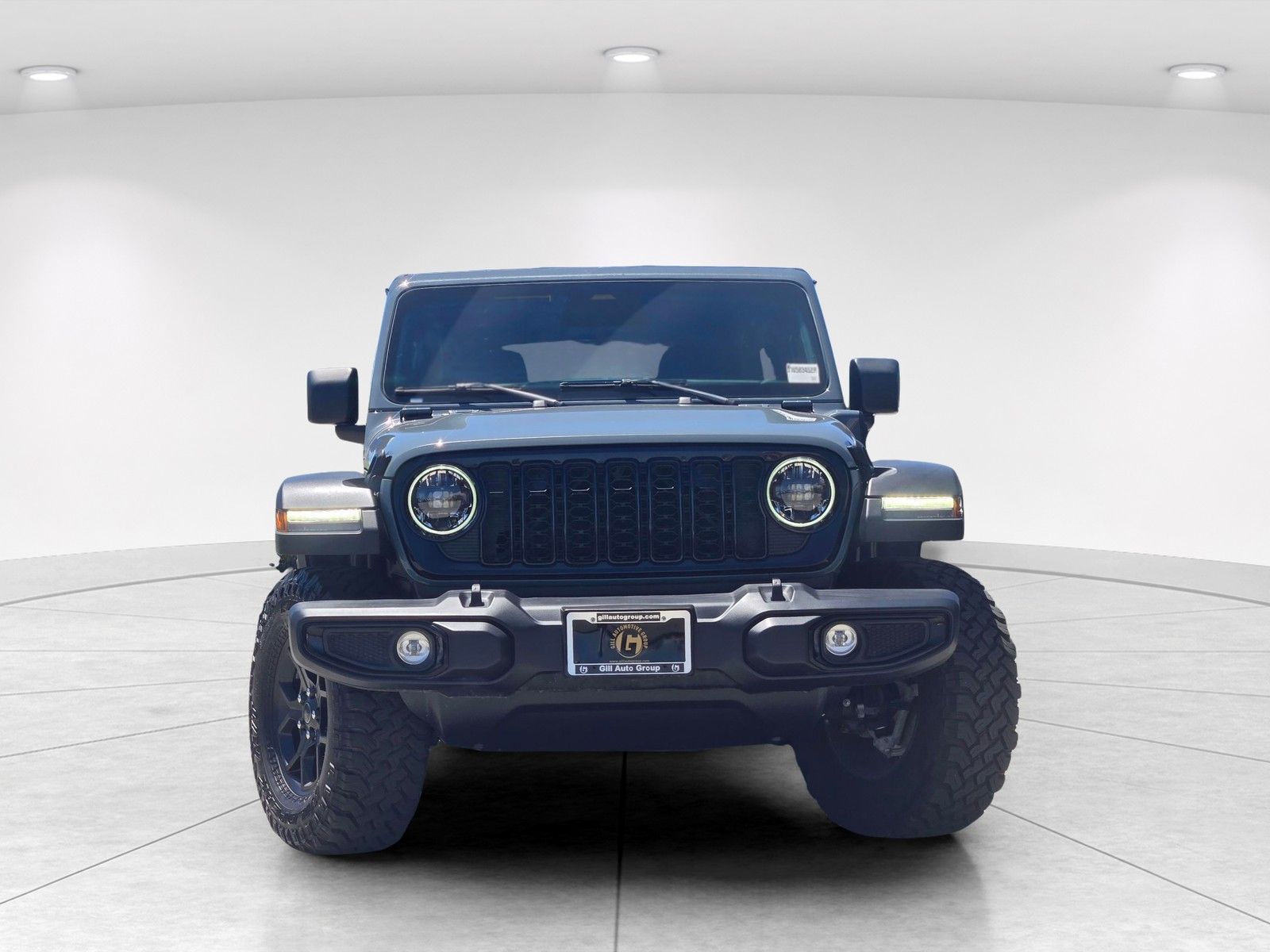 View vehicle photo 2
