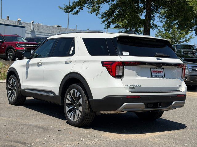 New 2026 Star White Metallic Tri-Coat Ford Platinum image 4