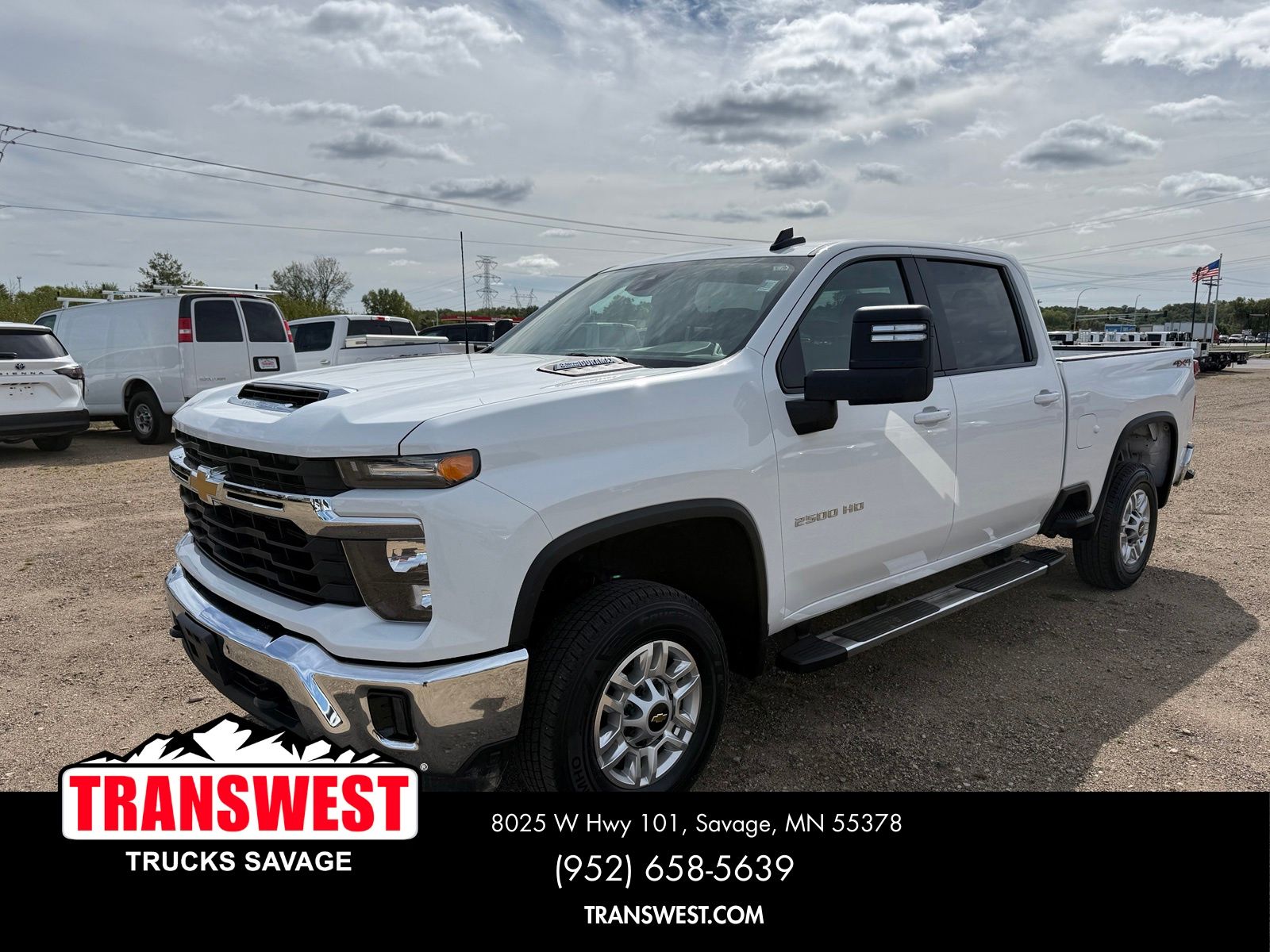 Summit White 2025 Chevrolet Silverado 2500HD Pickup Truck Four-Wheel Drive Automatic